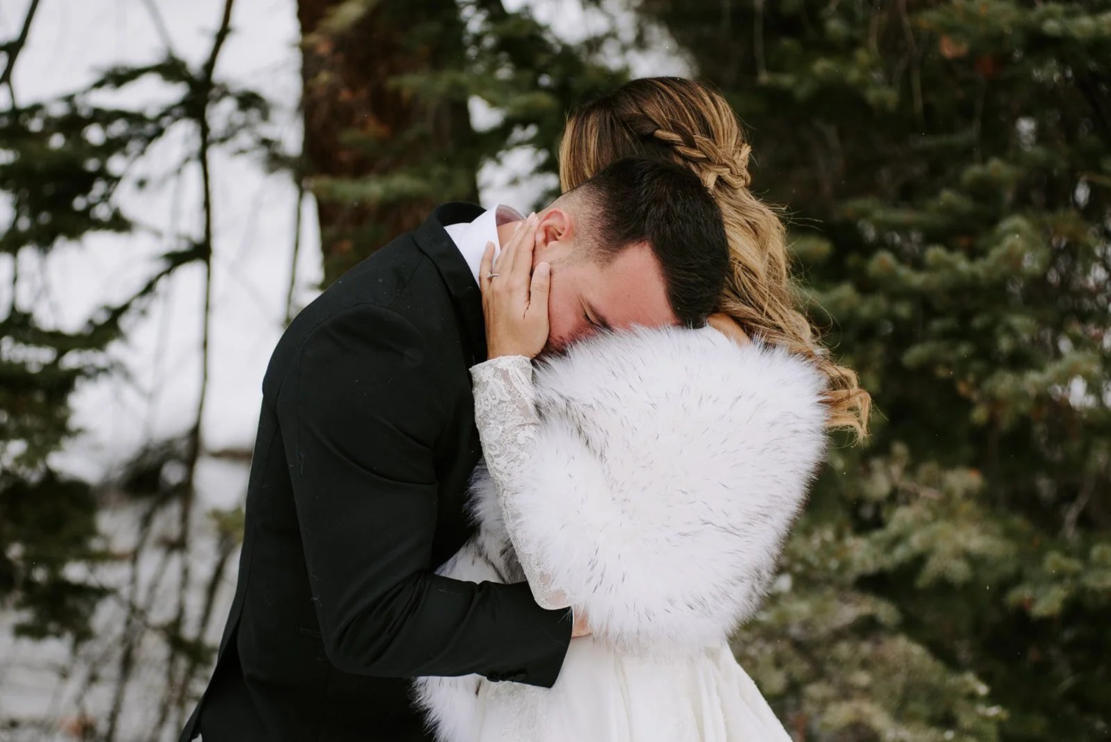vail wedding, sonnenalp wedding, vail wedding photographer, sonnenalp wedding photographer, colorado wedding, colorado wedding photographer, sonnenalp vail, colorado destination wedding, winter wedding in vail, sonnenalp winter wedding, sonnenalp v
