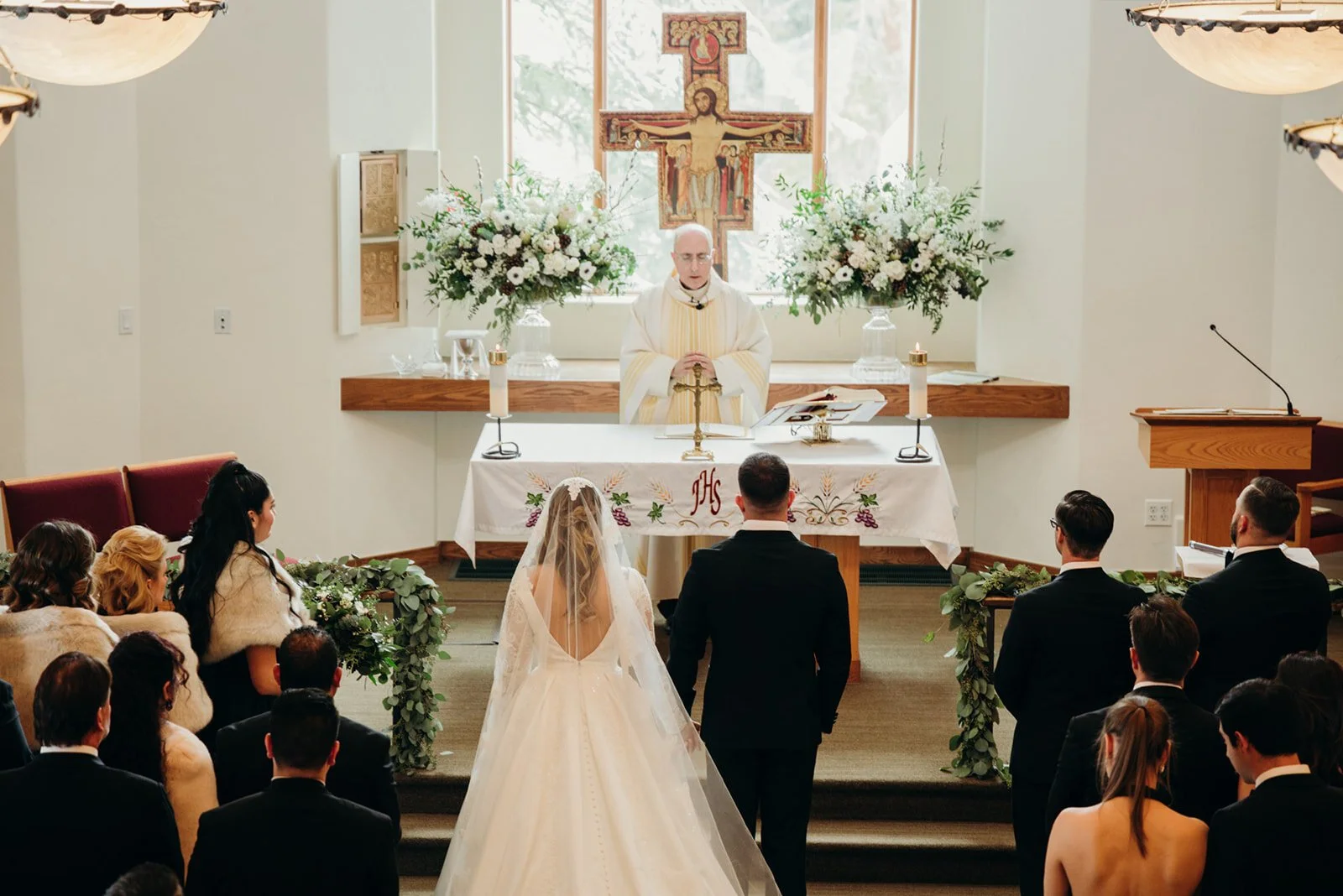 vail wedding, sonnenalp wedding, vail wedding photographer, sonnenalp wedding photographer, colorado wedding, colorado wedding photographer, sonnenalp vail, colorado destination wedding, winter wedding in vail, sonnenalp winter wedding, sonnenalp v