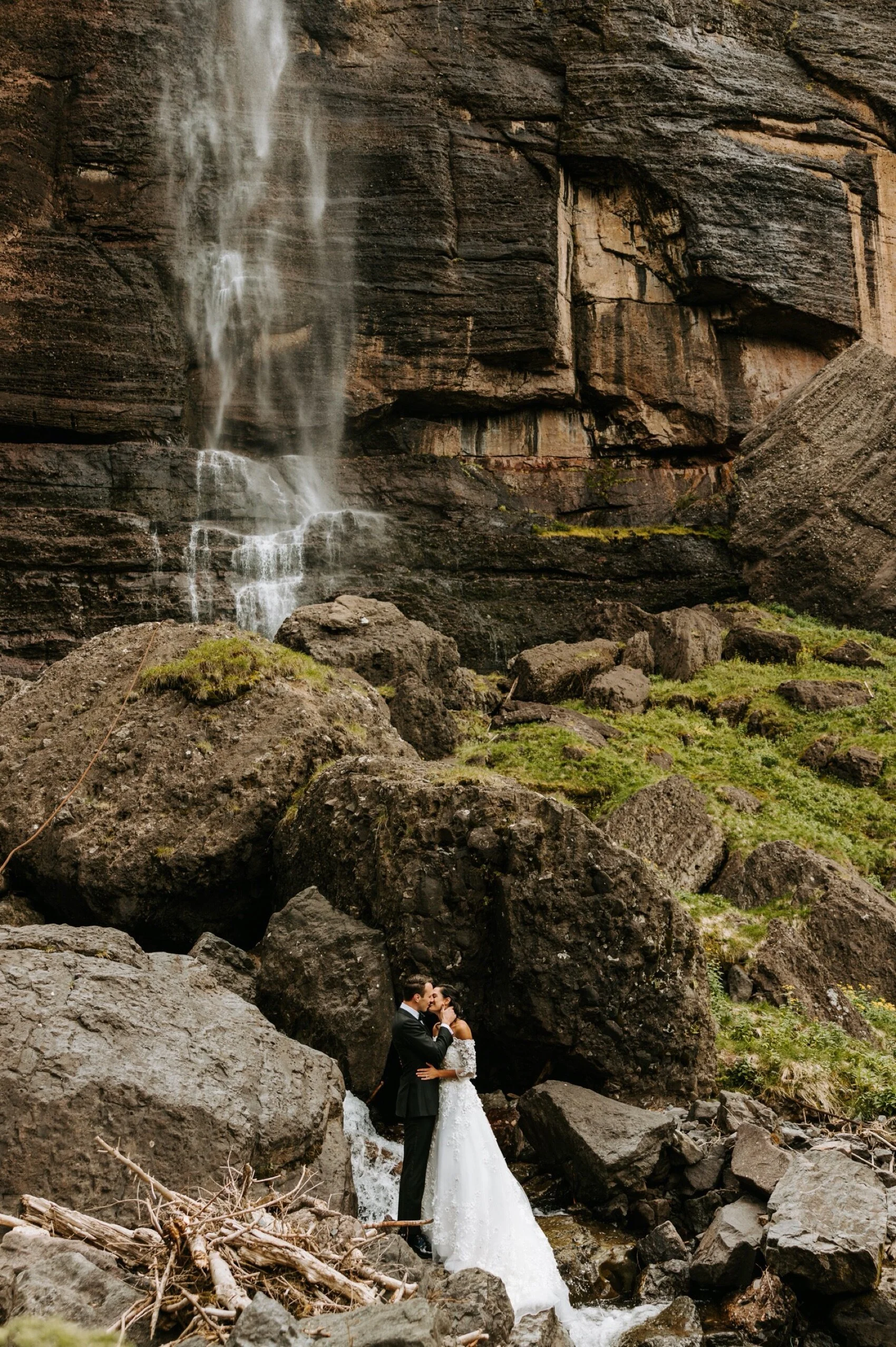 Telluride engagement session, Telluride Wedding, Bridal Falls Wedding, Telluride elopement, Colorado wedding Photographer, Telluride colorado Wedding, Ouray Wedding Photographer, Colorado elopement Photographer, Colorado Wedding, summer wedding in