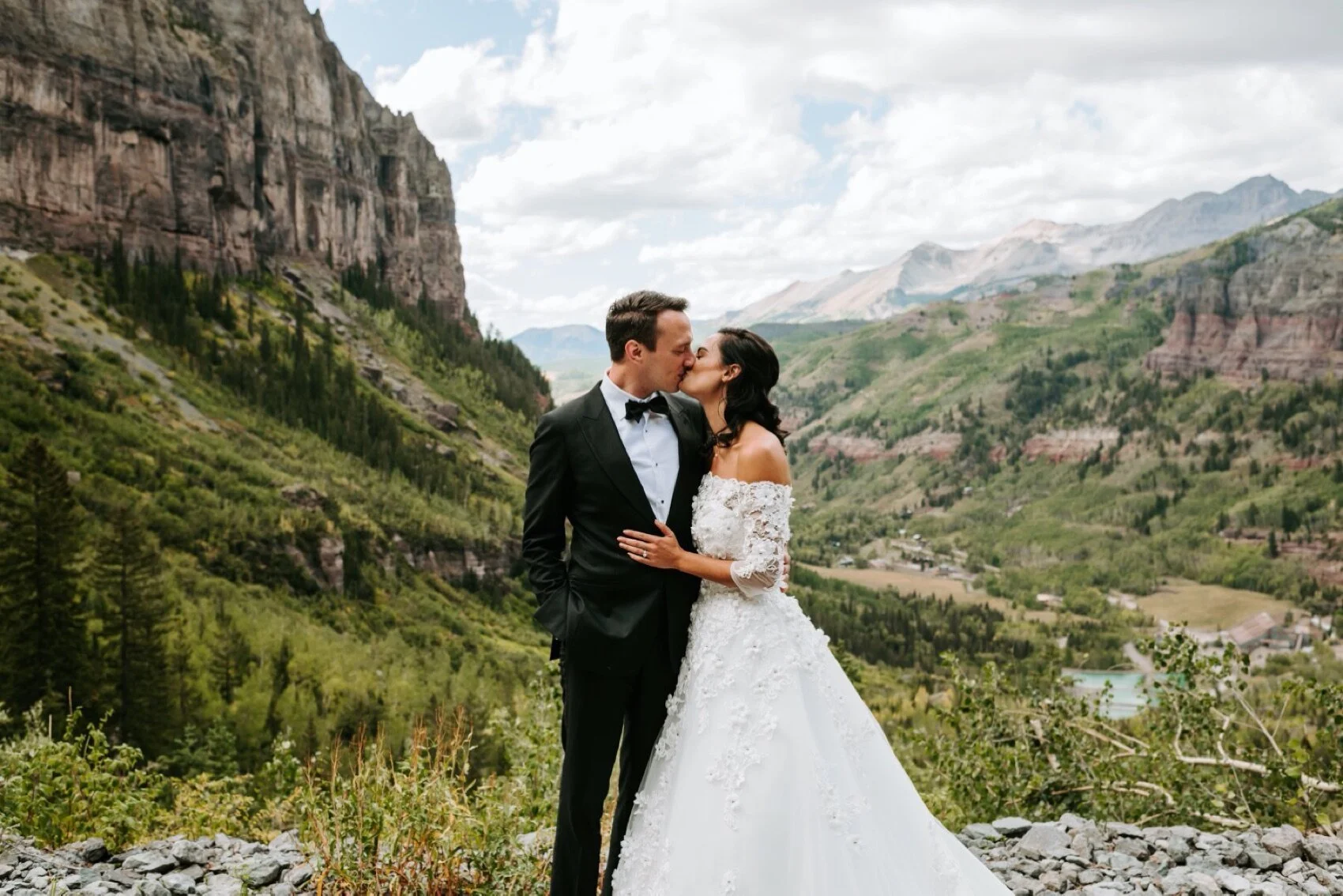 Telluride engagement session, Telluride Wedding, Bridal Falls Wedding, Telluride elopement, Colorado wedding Photographer, Telluride colorado Wedding, Ouray Wedding Photographer, Colorado elopement Photographer, Colorado Wedding, summer wedding in