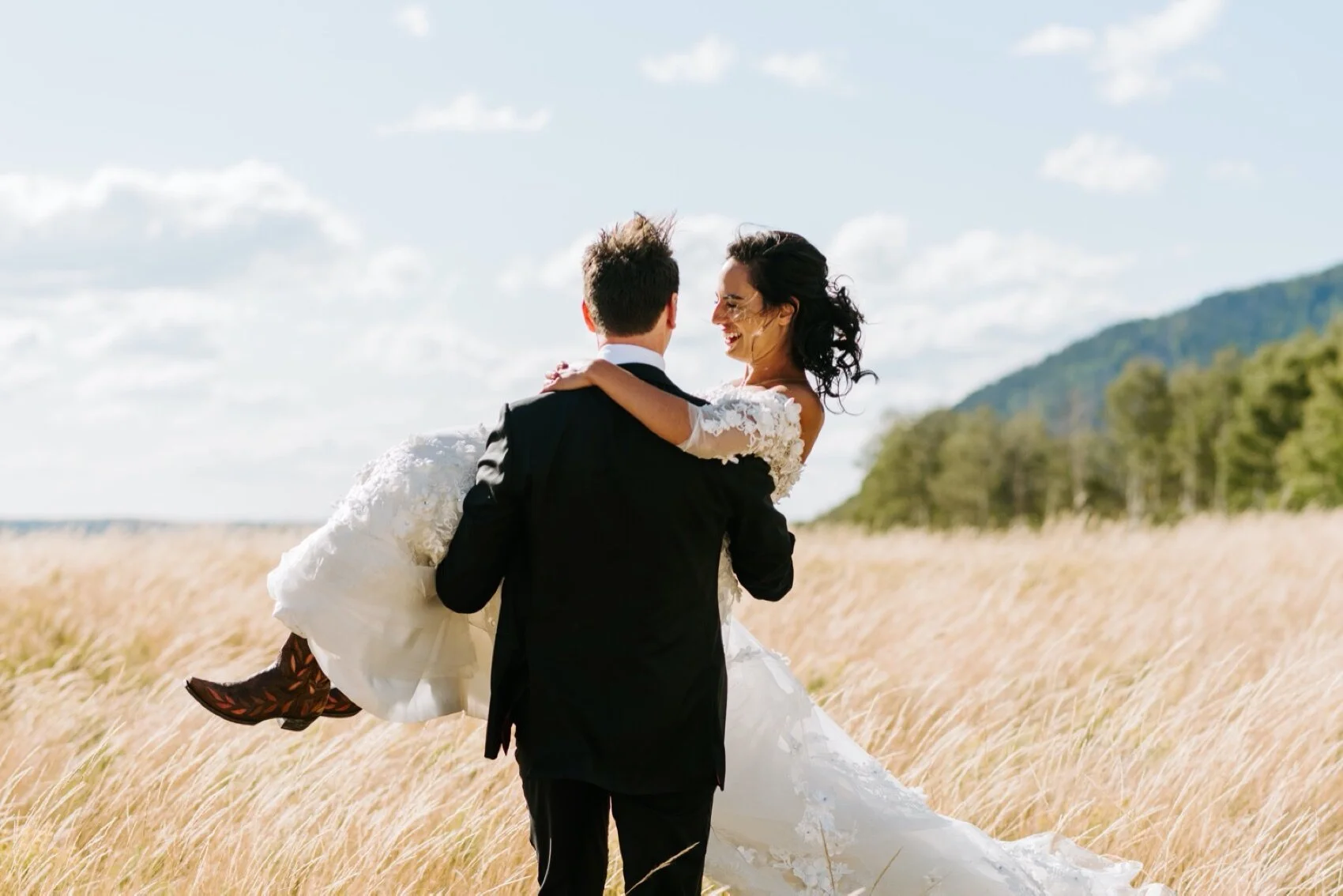 Telluride engagement session, Telluride Wedding, Bridal Falls Wedding, Telluride elopement, Colorado wedding Photographer, Telluride colorado Wedding, Ouray Wedding Photographer, Colorado elopement Photographer, Colorado Wedding, summer wedding in