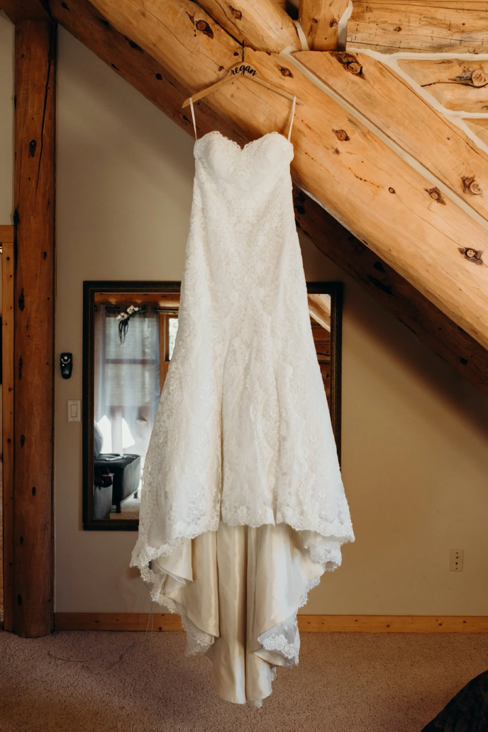 Colorado airbnb wedding, winter park Wedding, winter park colorado Wedding, airbnb Colorado, airbnb wedding ideas in colorado, winter park colorado Wedding photographer, airbnb Wedding Photographer, airbnb wedding locations, berthod pass, fall weddi