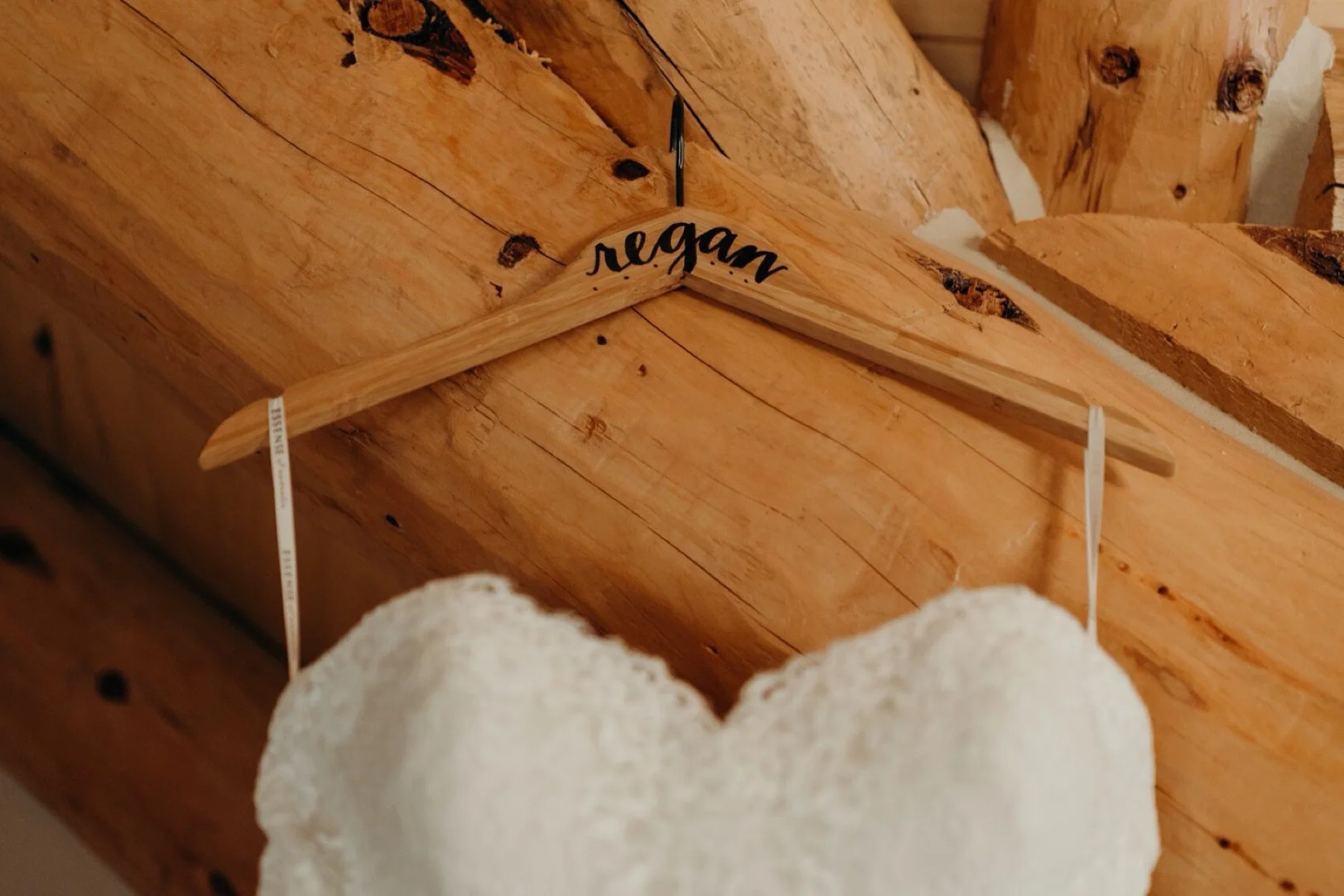 Colorado airbnb wedding, winter park Wedding, winter park colorado Wedding, airbnb Colorado, airbnb wedding ideas in colorado, winter park colorado Wedding photographer, airbnb Wedding Photographer, airbnb wedding locations, berthod pass, fall weddi