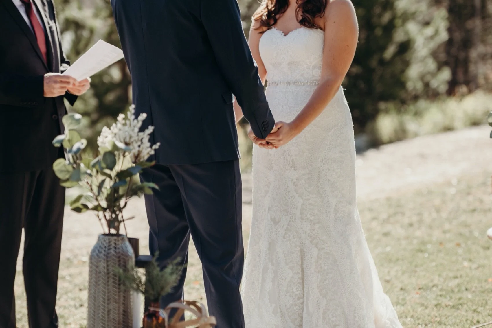 Colorado airbnb wedding, winter park Wedding, winter park colorado Wedding, airbnb Colorado, airbnb wedding ideas in colorado, winter park colorado Wedding photographer, airbnb Wedding Photographer, airbnb wedding locations, berthod pass, fall weddi