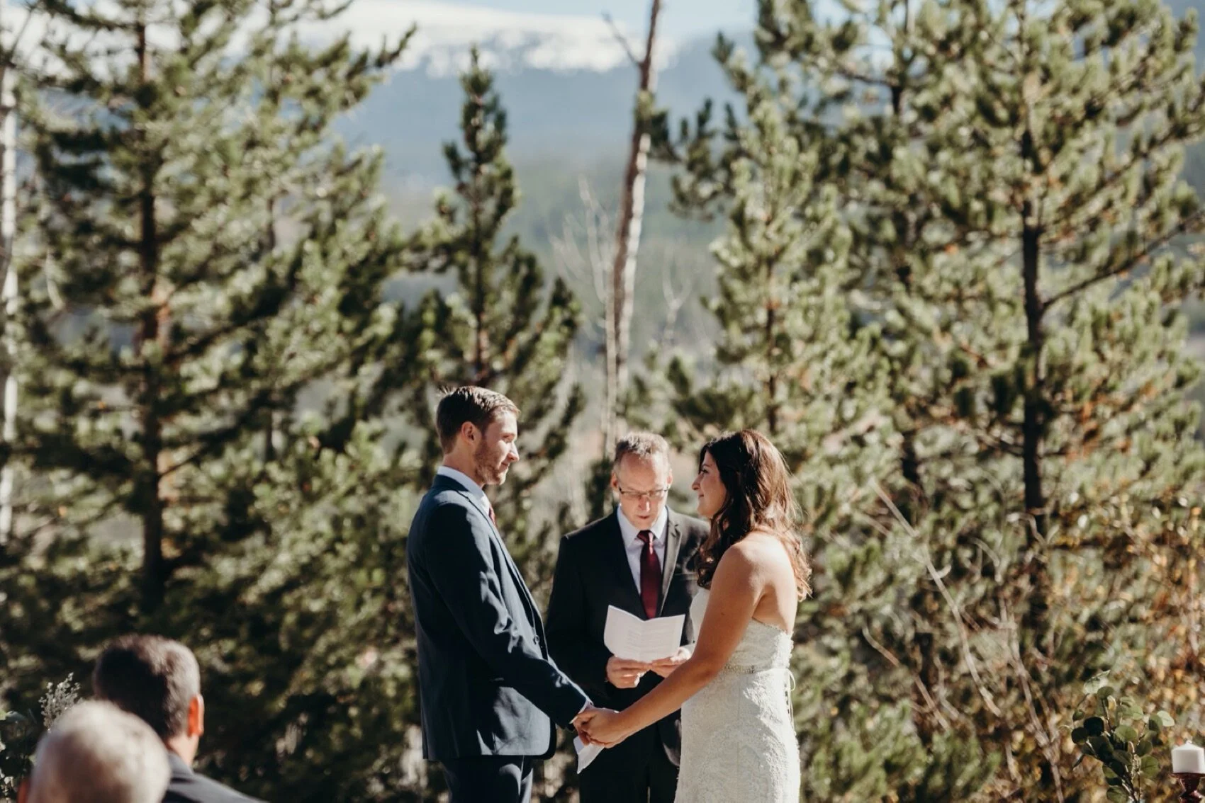 Colorado airbnb wedding, winter park Wedding, winter park colorado Wedding, airbnb Colorado, airbnb wedding ideas in colorado, winter park colorado Wedding photographer, airbnb Wedding Photographer, airbnb wedding locations, berthod pass, fall weddi