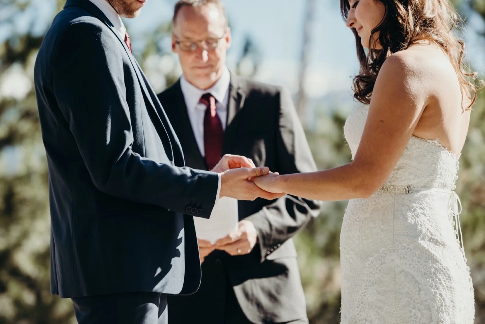 Colorado airbnb wedding, winter park Wedding, winter park colorado Wedding, airbnb Colorado, airbnb wedding ideas in colorado, winter park colorado Wedding photographer, airbnb Wedding Photographer, airbnb wedding locations, berthod pass, fall weddi