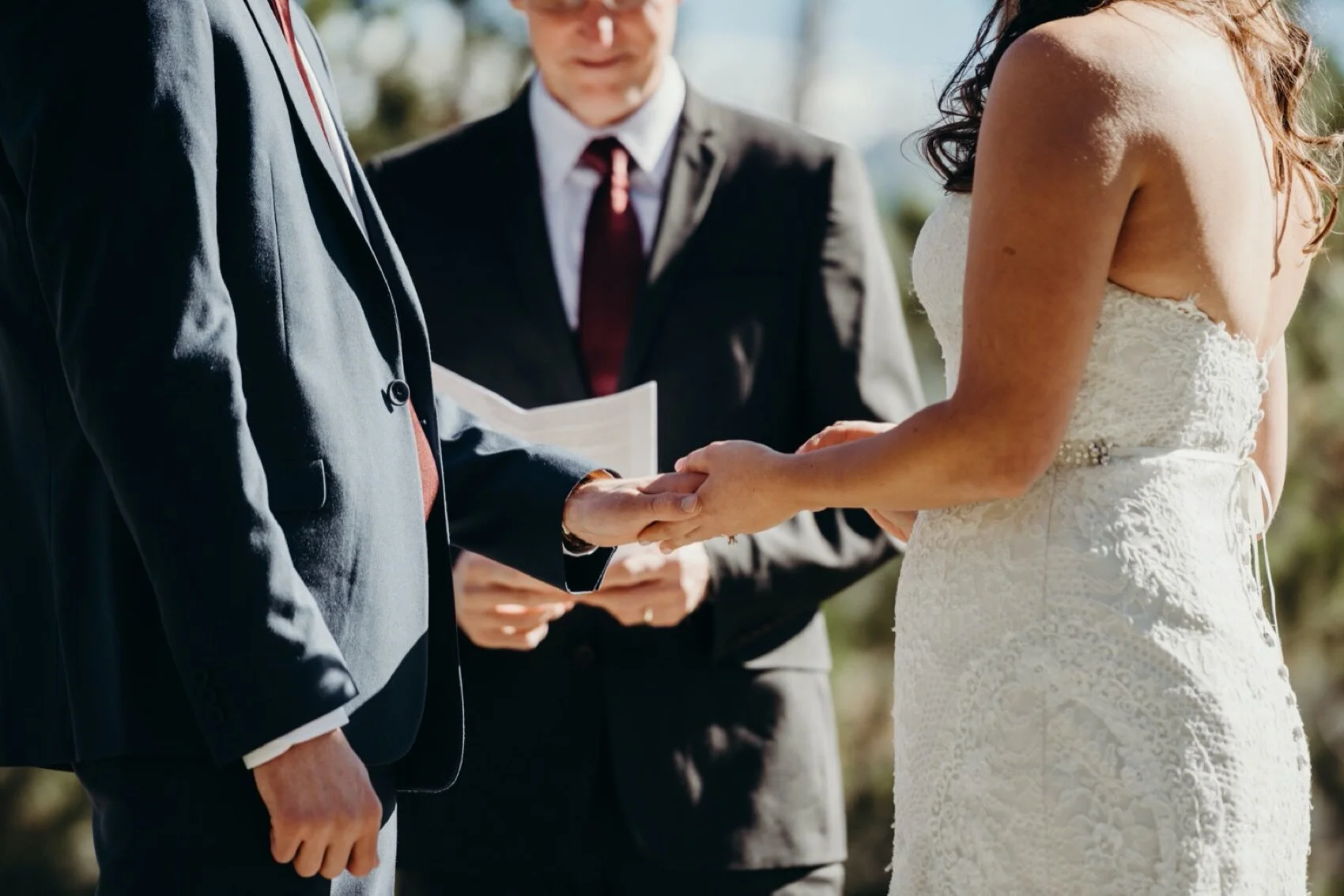 Colorado airbnb wedding, winter park Wedding, winter park colorado Wedding, airbnb Colorado, airbnb wedding ideas in colorado, winter park colorado Wedding photographer, airbnb Wedding Photographer, airbnb wedding locations, berthod pass, fall weddi
