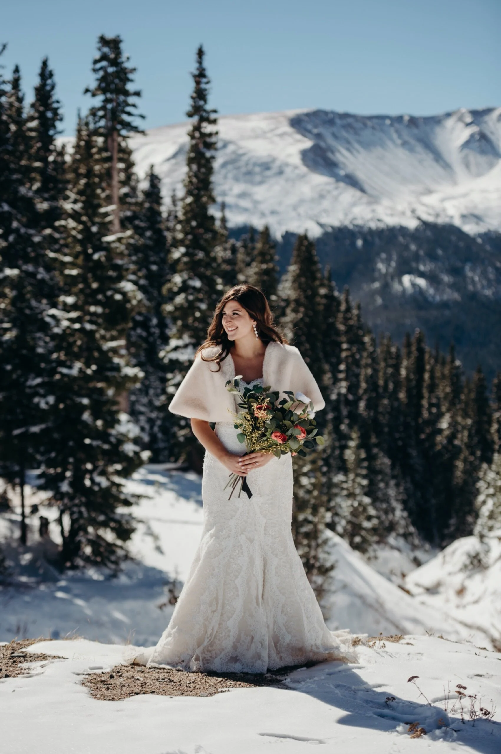 Colorado airbnb wedding, winter park Wedding, winter park colorado Wedding, airbnb Colorado, airbnb wedding ideas in colorado, winter park colorado Wedding photographer, airbnb Wedding Photographer, airbnb wedding locations, berthod pass, fall weddi
