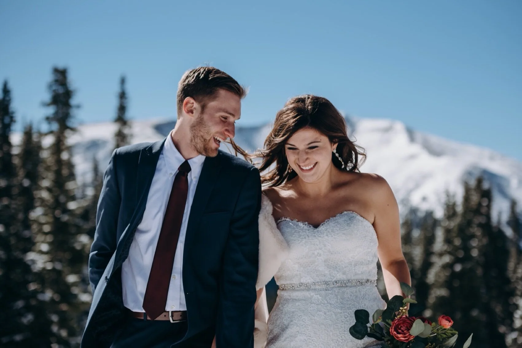 Colorado airbnb wedding, winter park Wedding, winter park colorado Wedding, airbnb Colorado, airbnb wedding ideas in colorado, winter park colorado Wedding photographer, airbnb Wedding Photographer, airbnb wedding locations, berthod pass, fall weddi