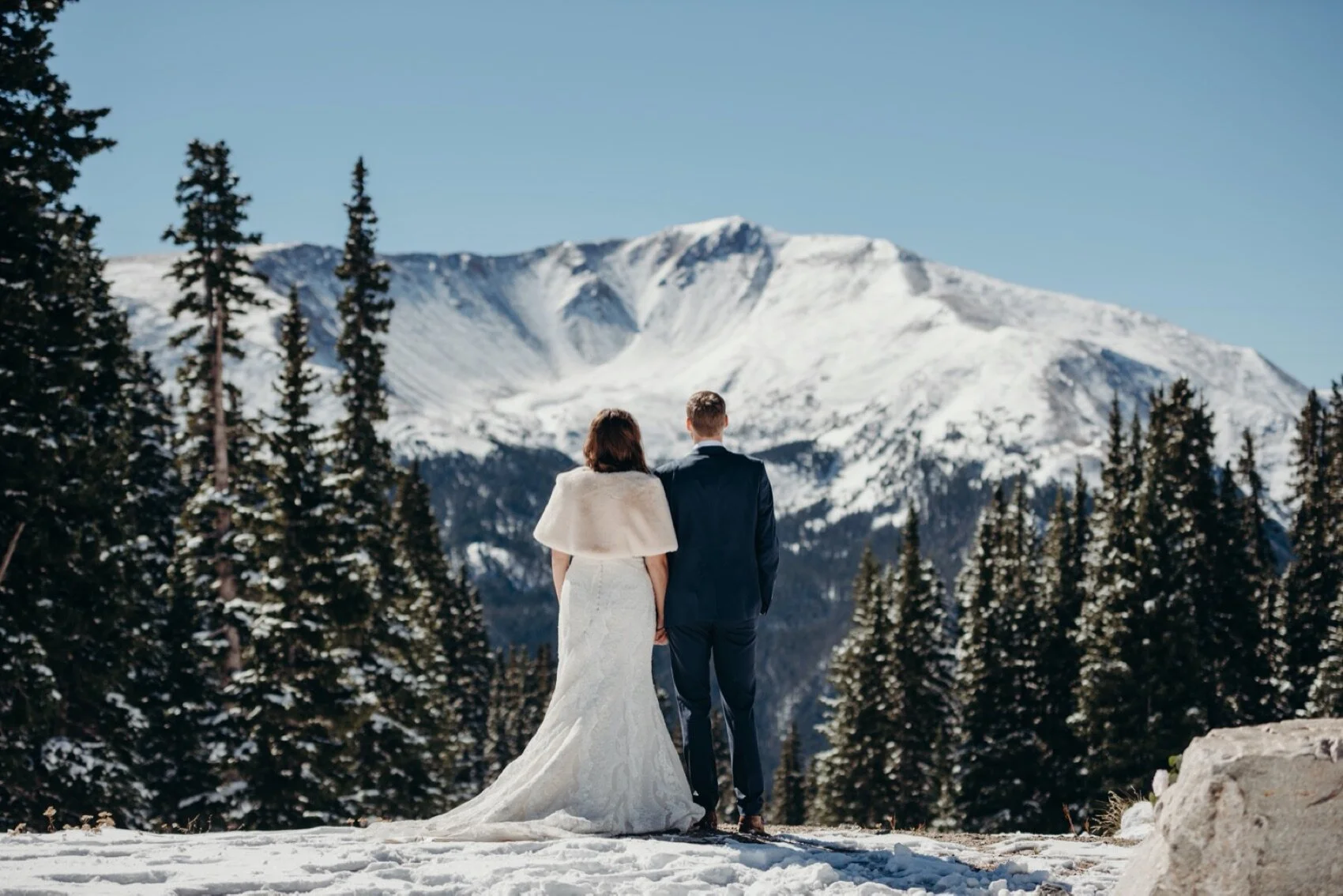 Colorado airbnb wedding, winter park Wedding, winter park colorado Wedding, airbnb Colorado, airbnb wedding ideas in colorado, winter park colorado Wedding photographer, airbnb Wedding Photographer, airbnb wedding locations, berthod pass, fall weddi