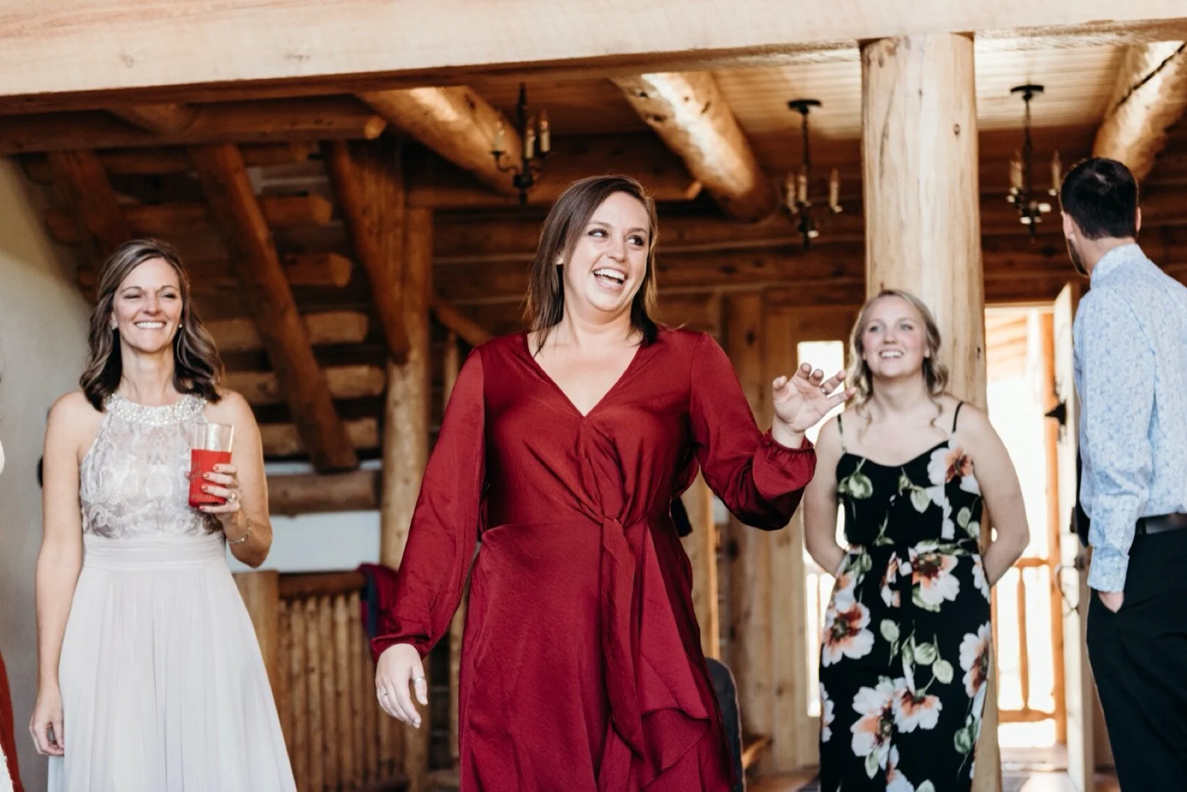 Colorado airbnb wedding, winter park Wedding, winter park colorado Wedding, airbnb Colorado, airbnb wedding ideas in colorado, winter park colorado Wedding photographer, airbnb Wedding Photographer, airbnb wedding locations, berthod pass, fall weddi