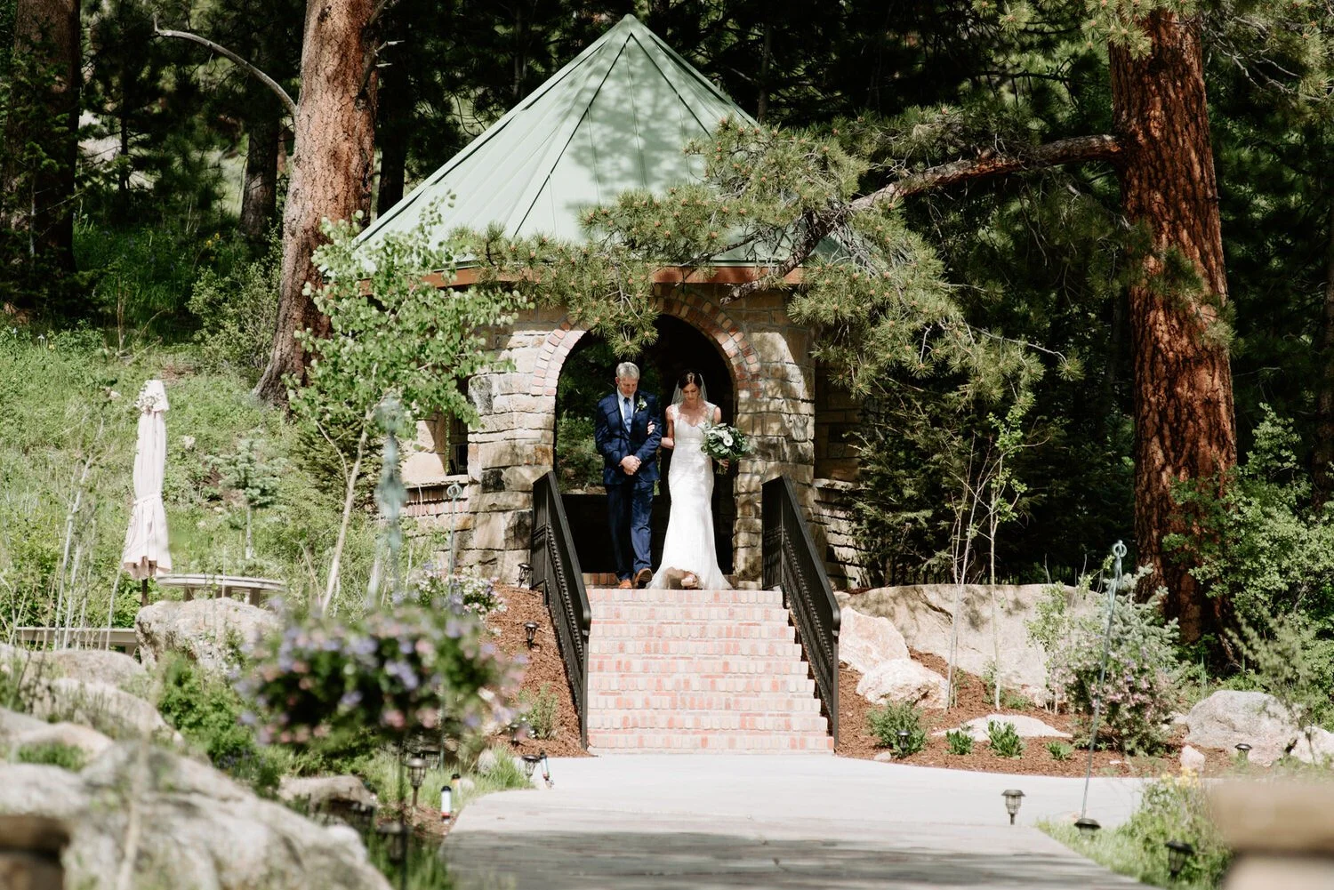 della terra mountain chateau wedding, della terra wedding, estes park wedding, Estes Park Wedding Photographer, estes park wedding venues, colorado wedding venues, colorado wedding, colorado wedding photographer, summer mountain wedding, colorado de