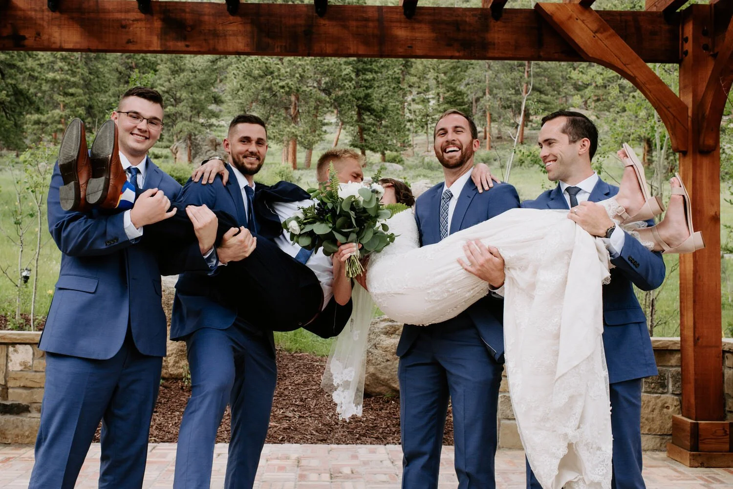 della terra mountain chateau wedding, della terra wedding, estes park wedding, Estes Park Wedding Photographer, estes park wedding venues, colorado wedding venues, colorado wedding, colorado wedding photographer, summer mountain wedding, colorado de