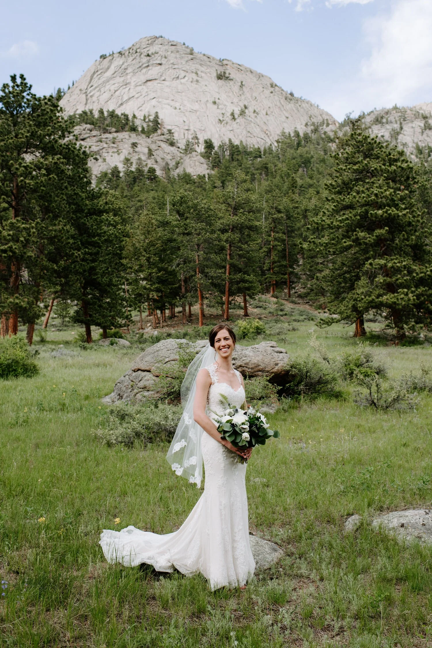 della terra mountain chateau wedding, della terra wedding, estes park wedding, Estes Park Wedding Photographer, estes park wedding venues, colorado wedding venues, colorado wedding, colorado wedding photographer, summer mountain wedding, colorado de