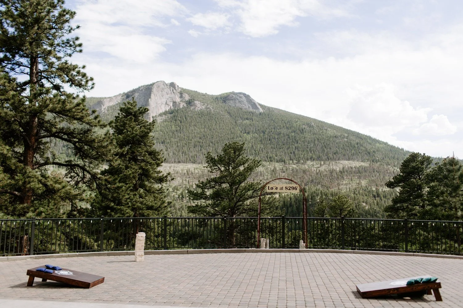della terra mountain chateau wedding, della terra wedding, estes park wedding, Estes Park Wedding Photographer, estes park wedding venues, colorado wedding venues, colorado wedding, colorado wedding photographer, summer mountain wedding, colorado de