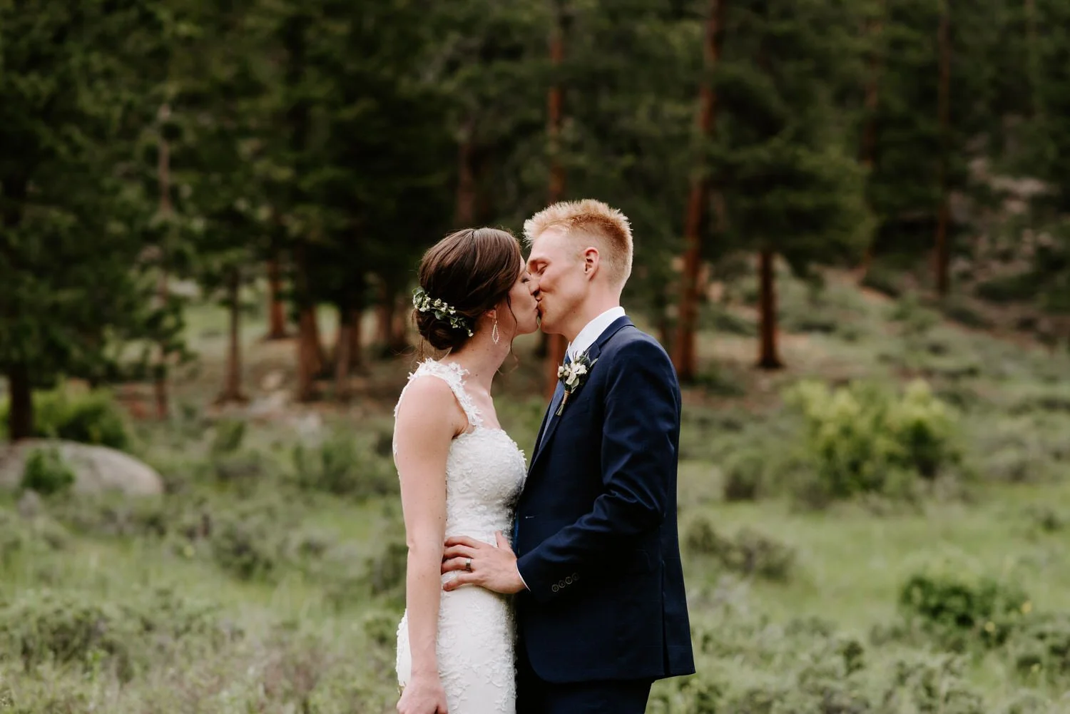 della terra mountain chateau wedding, della terra wedding, estes park wedding, Estes Park Wedding Photographer, estes park wedding venues, colorado wedding venues, colorado wedding, colorado wedding photographer, summer mountain wedding, colorado de