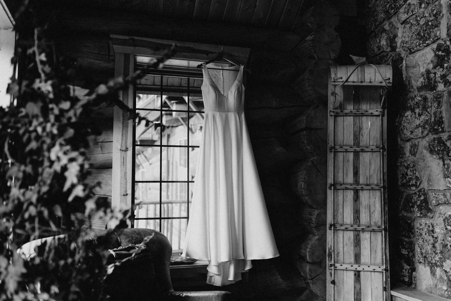 wild horse inn, wild horse inn wedding, fraser colorado, fraser colorado wedding, Fraser Colorado Wedding Photographer, winter park colorado wedding, fraser colorado wedding venues, colorado bed and breakfast wedding, grand county wedding, tabernash