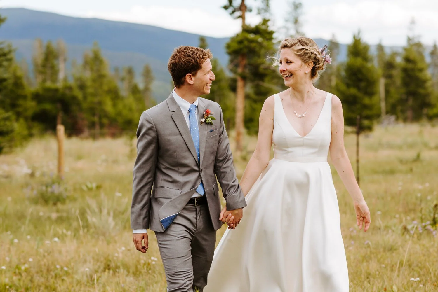 wild horse inn, wild horse inn wedding, fraser colorado, fraser colorado wedding, Fraser Colorado Wedding Photographer, winter park colorado wedding, fraser colorado wedding venues, colorado bed and breakfast wedding, grand county wedding, tabernash