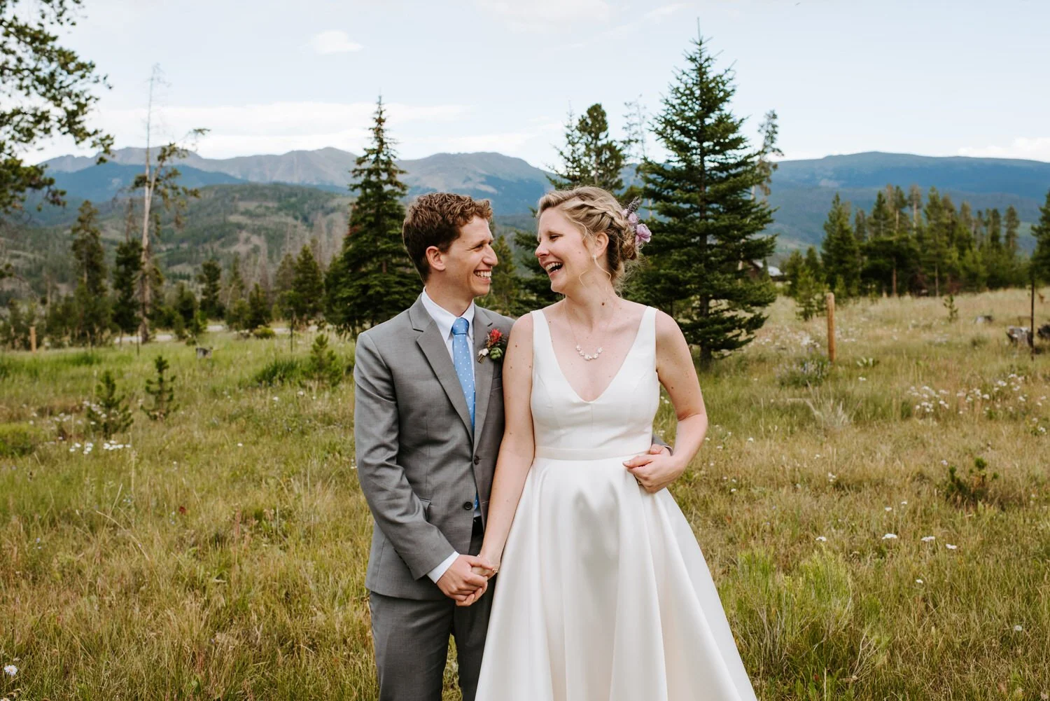 wild horse inn, wild horse inn wedding, fraser colorado, fraser colorado wedding, Fraser Colorado Wedding Photographer, winter park colorado wedding, fraser colorado wedding venues, colorado bed and breakfast wedding, grand county wedding, tabernash