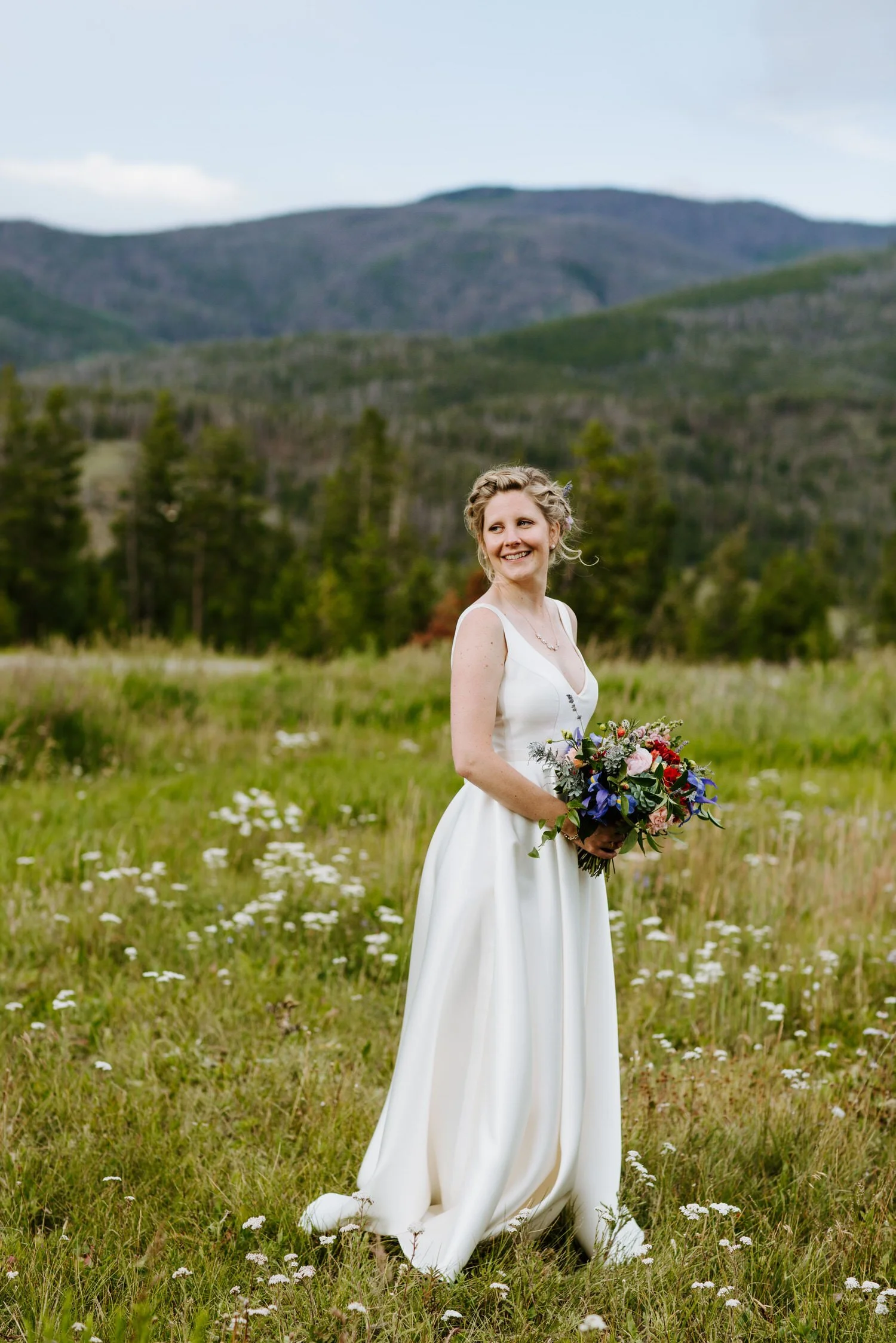 wild horse inn, wild horse inn wedding, fraser colorado, fraser colorado wedding, Fraser Colorado Wedding Photographer, winter park colorado wedding, fraser colorado wedding venues, colorado bed and breakfast wedding, grand county wedding, tabernash