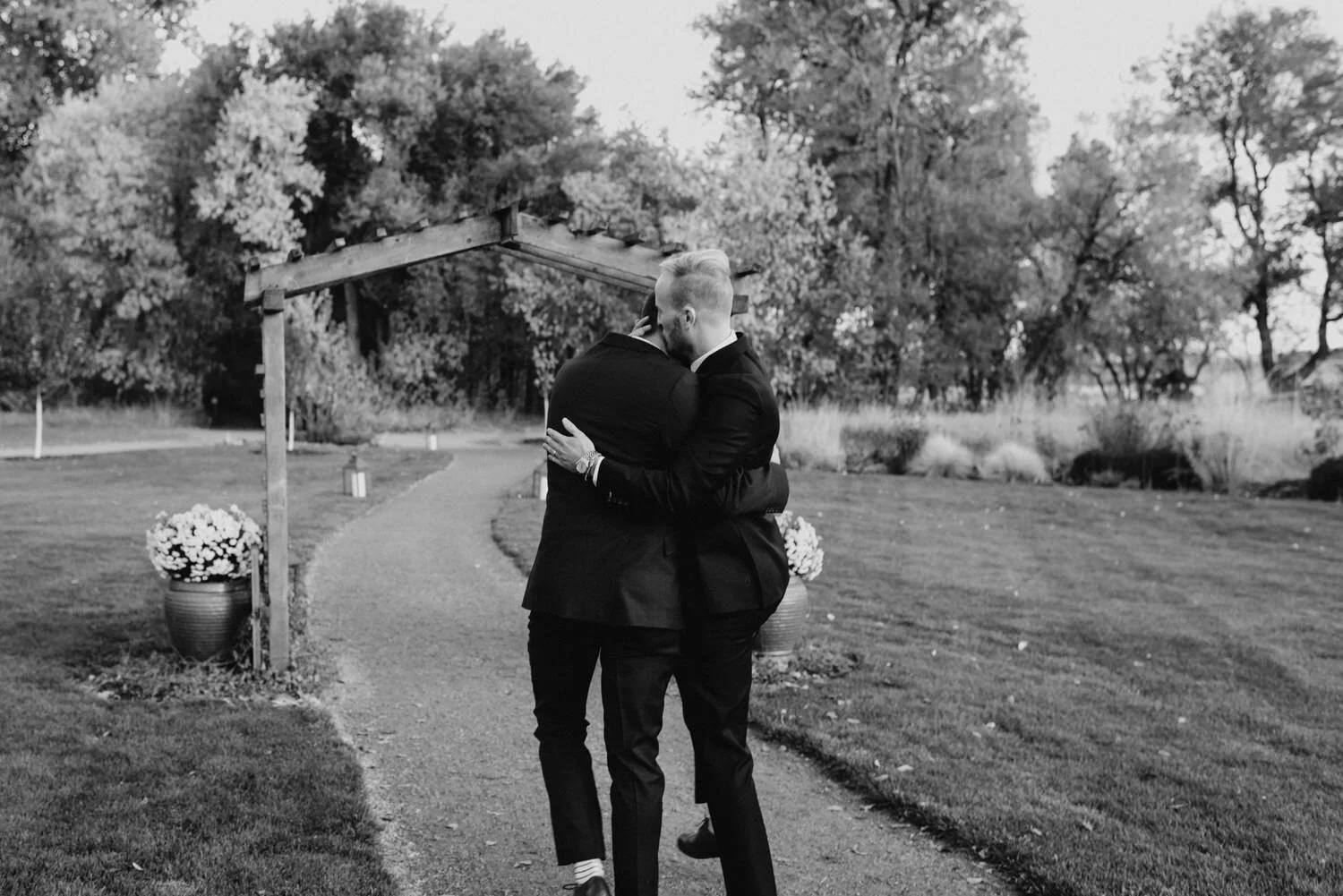 chatfield botanic gardens wedding, gay wedding, denver gay wedding, denver wedding photographer, colorado wedding, colorado gay wedding photographer, intimate gay wedding, colorado destination wedding, intimate colorado wedding, chatfield botanic ga
