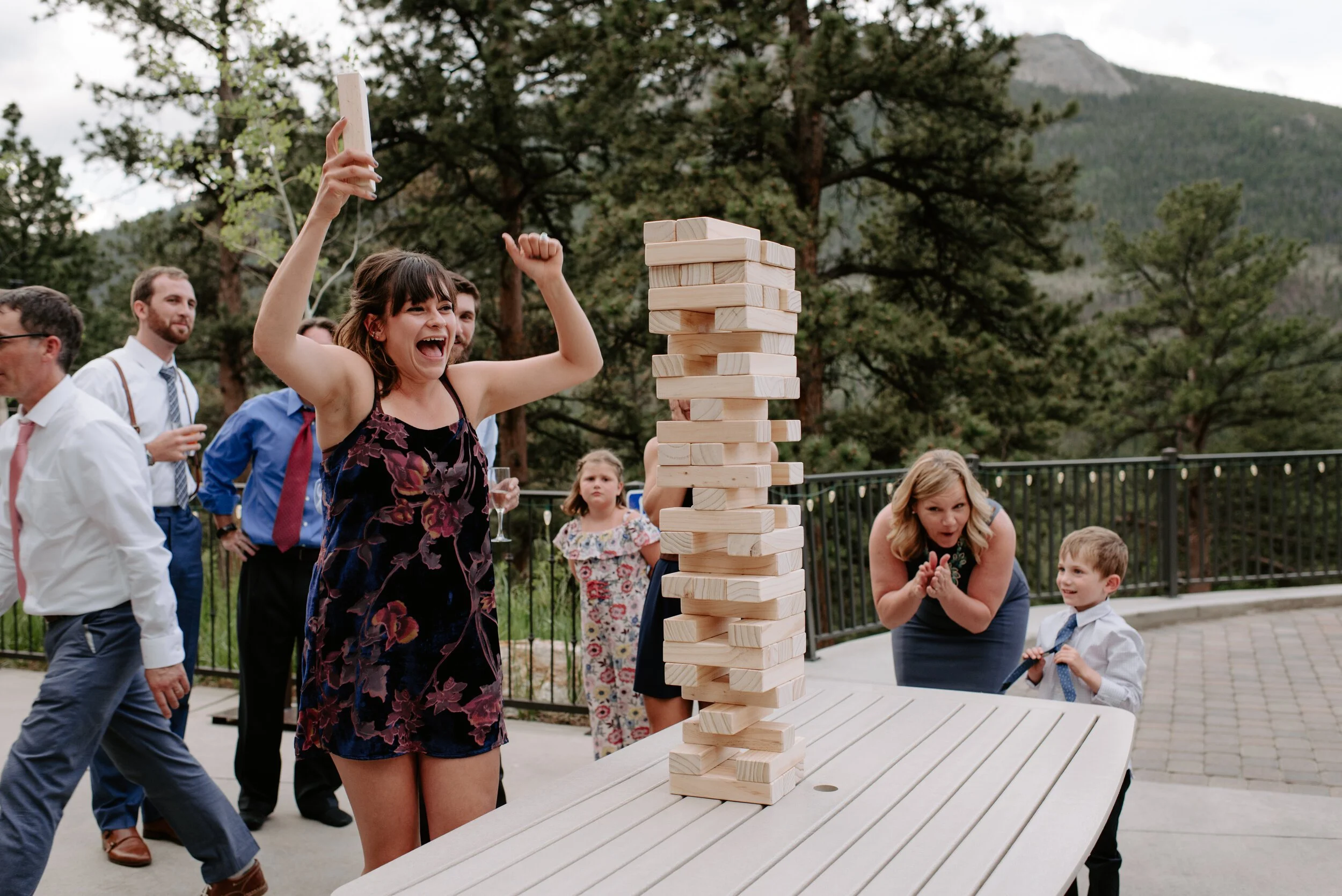 della terra mountain chateau wedding, della terra wedding, estes park wedding, estes park wedding venues, colorado wedding venues, colorado wedding, colorado wedding photographer, summer mountain wedding, colorado destination wedding, Destination we