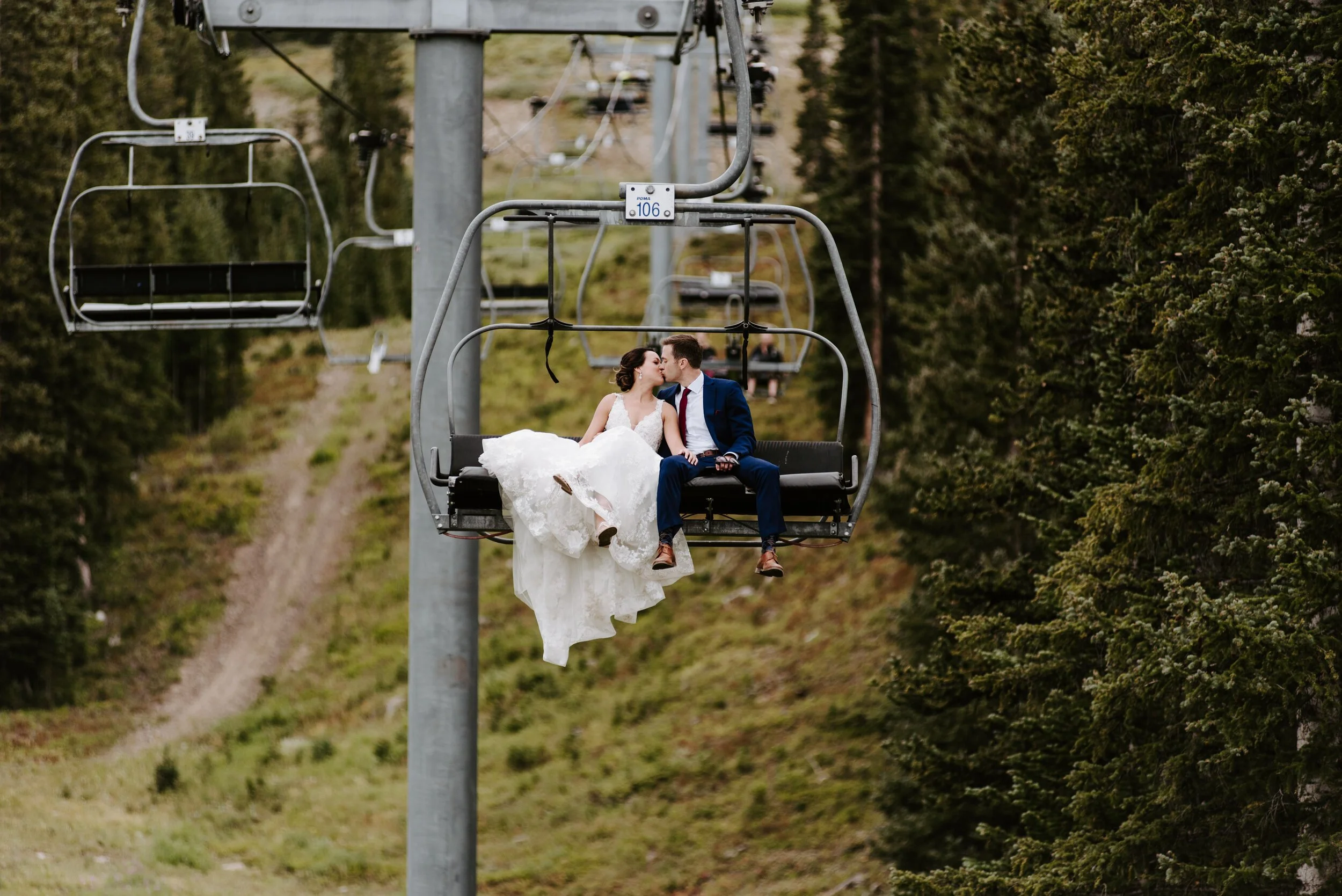 maroon bells wedding, aspen colorado wedding, intimate maroon bells wedding, colorado wedding, colorado wedding photographer, aspen wedding venues, aspen destination wedding, Colorado Mountain Wedding, Colorado Mountain venues, maroon bells elopemen