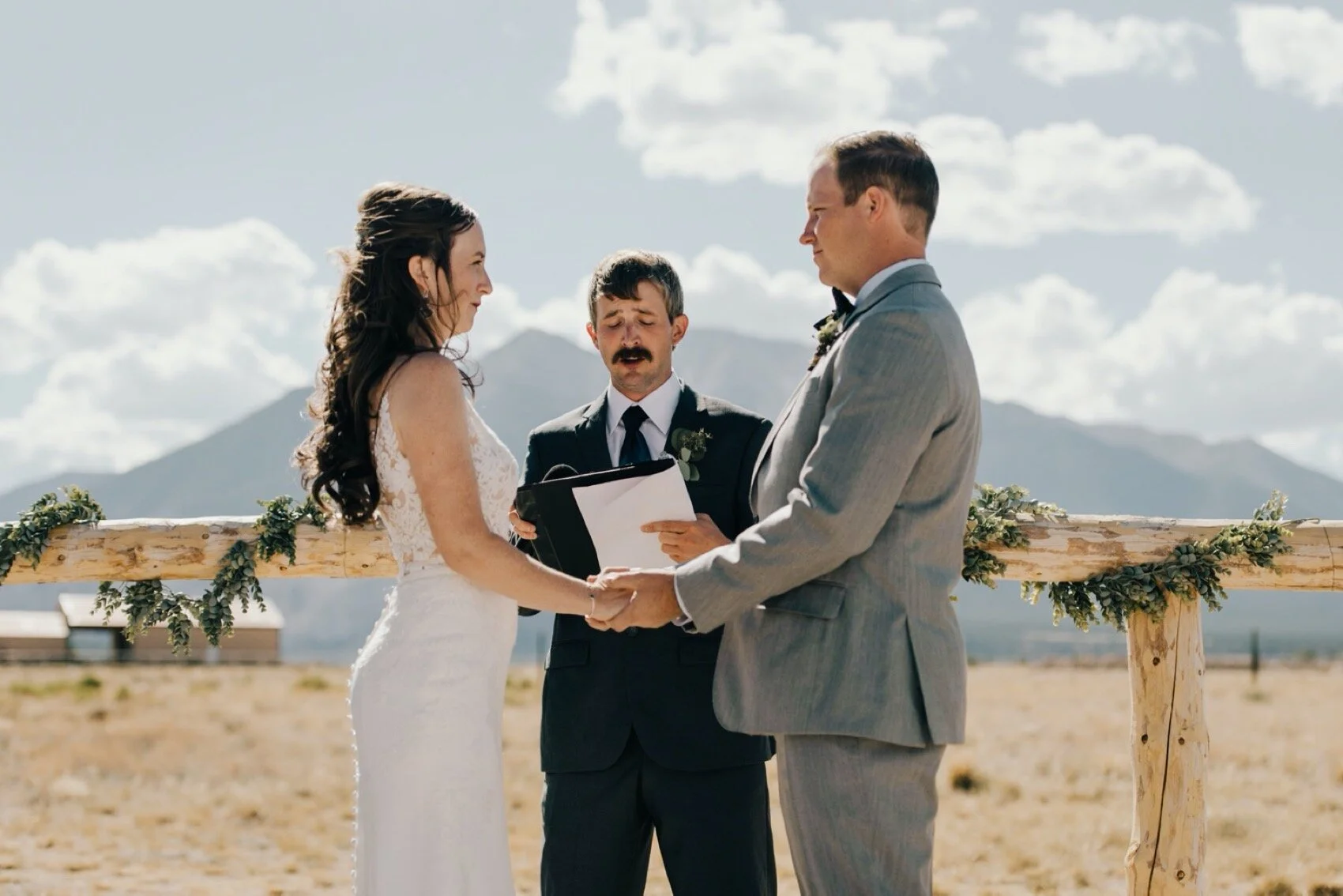 Surf Chateau, Surf Chateau Wedding, Buena Vista Wedding, Buena Vista Colorado wedding, Colorado wedding Photographer, Buena Vista colorado Wedding photographer, surf chateau Wedding Photographer, salida Wedding Photographer, Mount princeton Wedding,