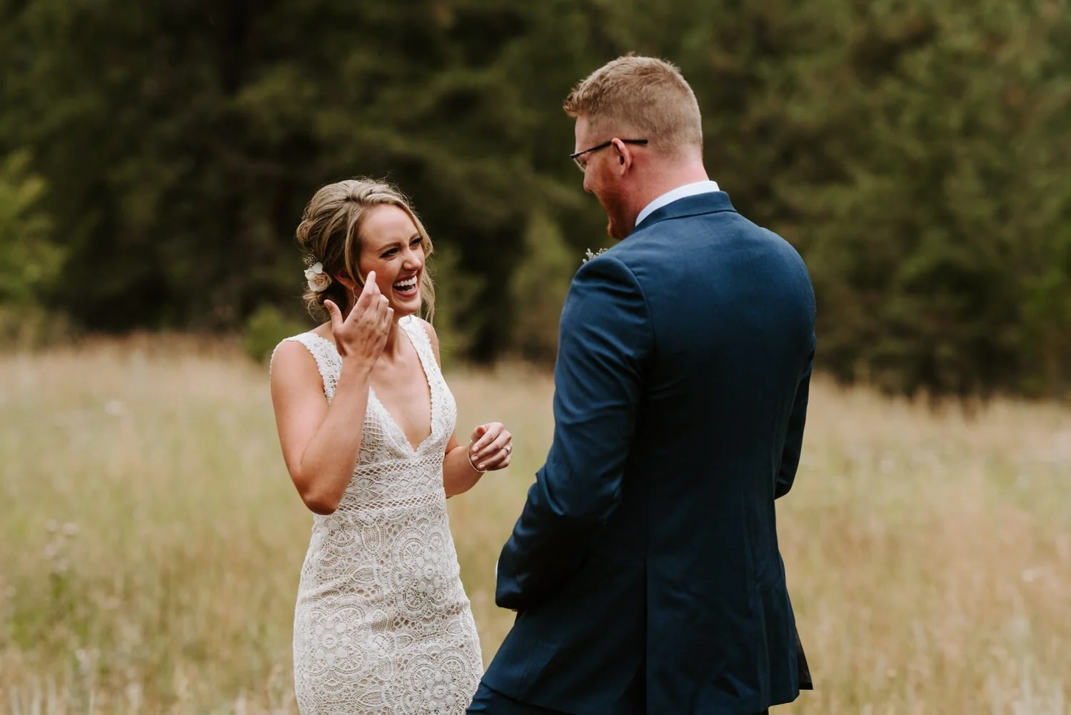 Mountain View Ranch, Mountain View Ranch Wedding, Colorado Wedding Photographer, Pine Colorado Wedding, Pine Wedding Photographer, Mountain Wedding Photographer, Colorado Mountain Wedding, Colorado Wedding Venue, Colorado destination wedding, rainy