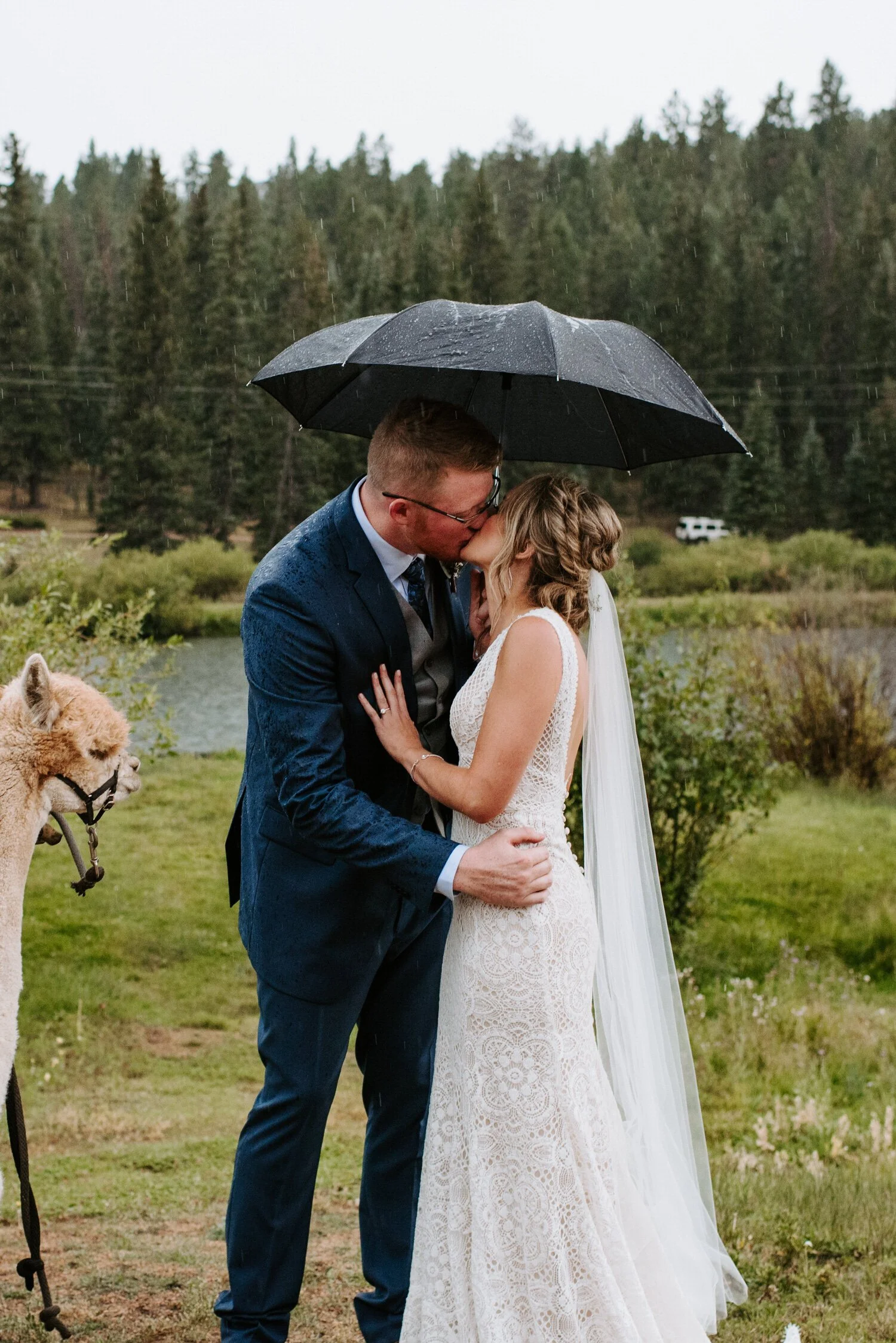 Mountain View Ranch, Mountain View Ranch Wedding, Colorado Wedding Photographer, Pine Colorado Wedding, Pine Wedding Photographer, Mountain Wedding Photographer, Colorado Mountain Wedding, Colorado Wedding Venue, Colorado destination wedding, rainy