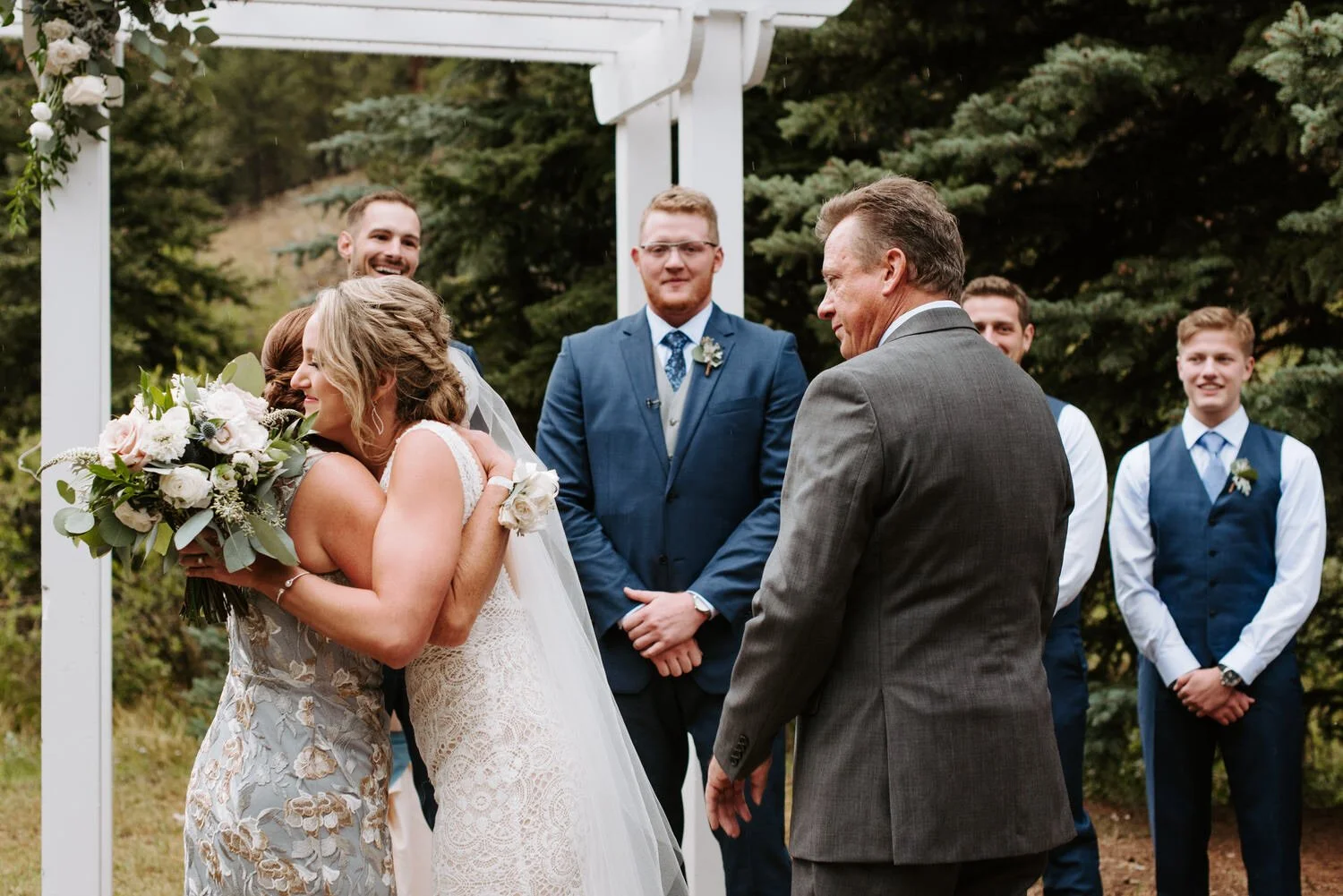 Mountain View Ranch, Mountain View Ranch Wedding, Colorado Wedding Photographer, Pine Colorado Wedding, Pine Wedding Photographer, Mountain Wedding Photographer, Colorado Mountain Wedding, Colorado Wedding Venue, Colorado destination wedding, rainy