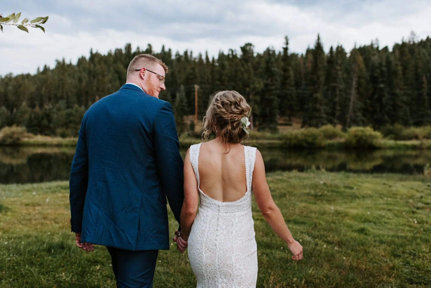 Mountain View Ranch, Mountain View Ranch Wedding, Colorado Wedding Photographer, Pine Colorado Wedding, Pine Wedding Photographer, Mountain Wedding Photographer, Colorado Mountain Wedding, Colorado Wedding Venue, Colorado destination wedding, rainy