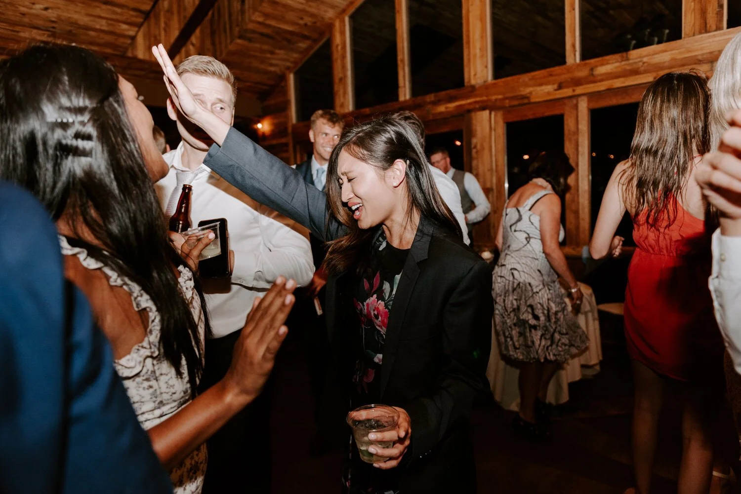 Mountain View Ranch, Mountain View Ranch Wedding, Colorado Wedding Photographer, Pine Colorado Wedding, Pine Wedding Photographer, Mountain Wedding Photographer, Colorado Mountain Wedding, Colorado Wedding Venue, Colorado destination wedding, rainy