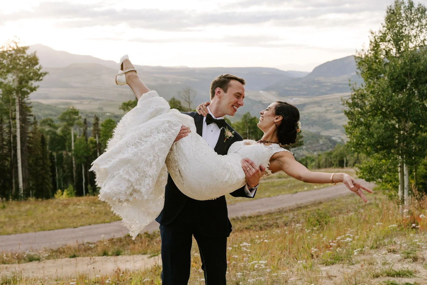 san sophia overlook, san sophia overlook wedding, telluride wedding, telluride wedding photographer, colorado wedding, colorado wedding photographer, intimate colorado wedding, colorado destination wedding, Colorado Mountain Wedding, Colorado Mounta
