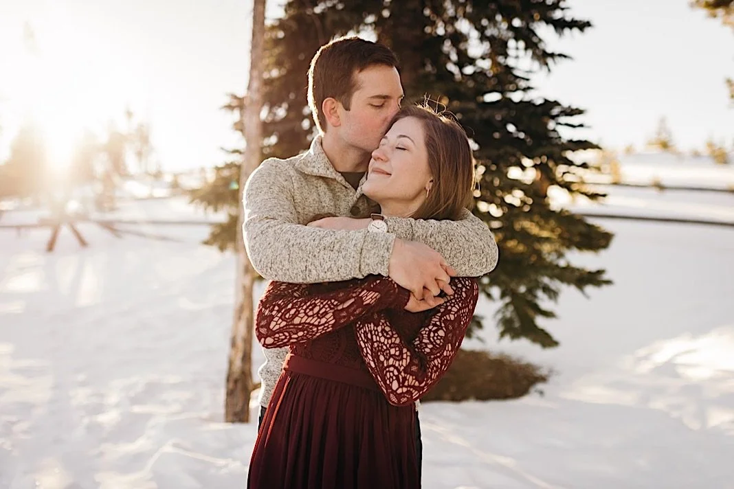 loveland pass engagement session, colorado engagement photos, Hiking Engagement Session, colorado elopement, colorado elopement photographer, places to elope colorado, Estes Park Photographer, Breckenridge Wedding, Sapphire Point Engagement, Adventu