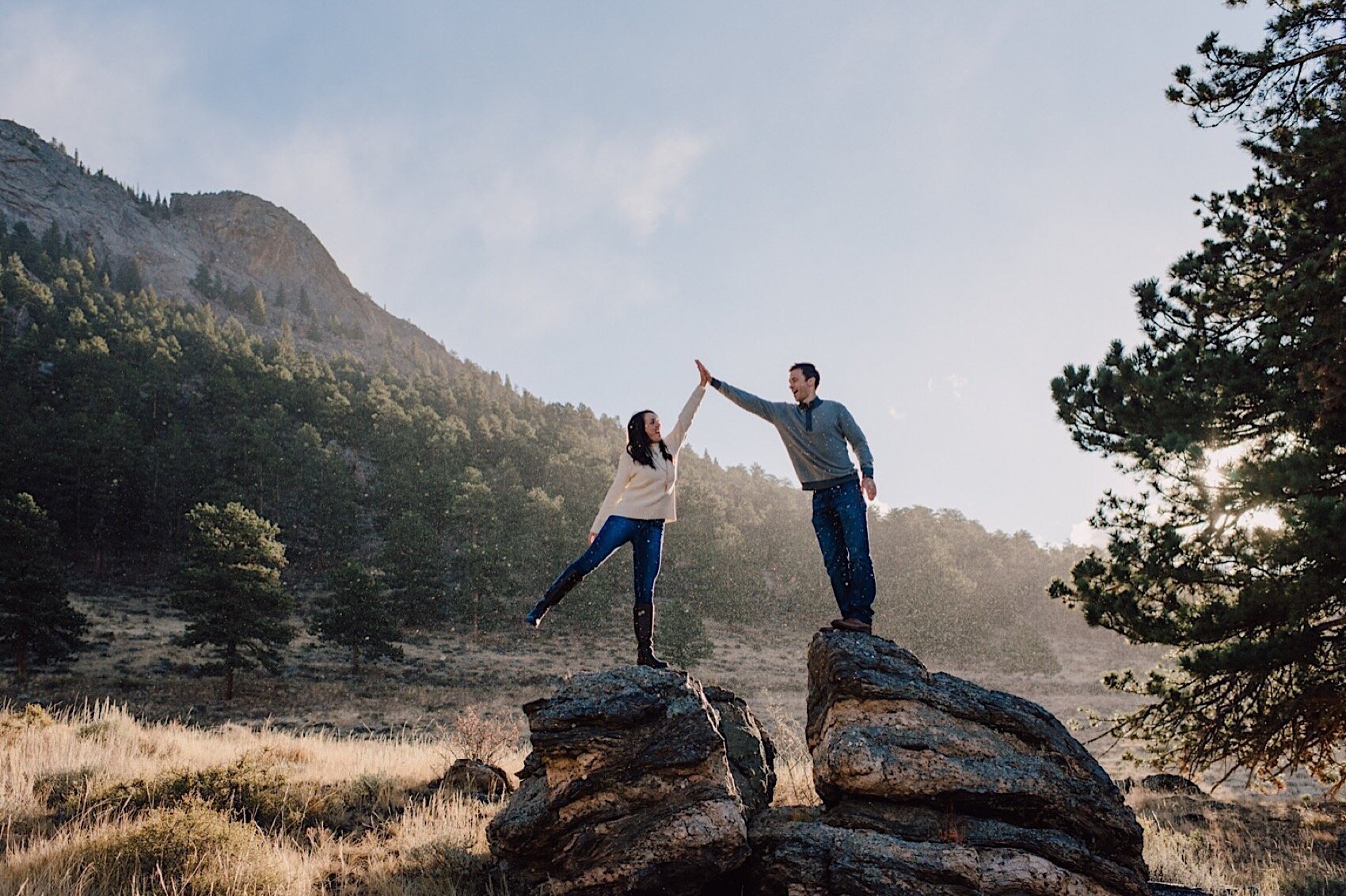  rmnp engagement session, colorado engagement photos, Hiking Engagement Session, colorado elopement, colorado elopement photographer, places to elope colorado, 3M curve Photographer, colorado Wedding, rmnp Engagement, Adventure Engagement Session, ro