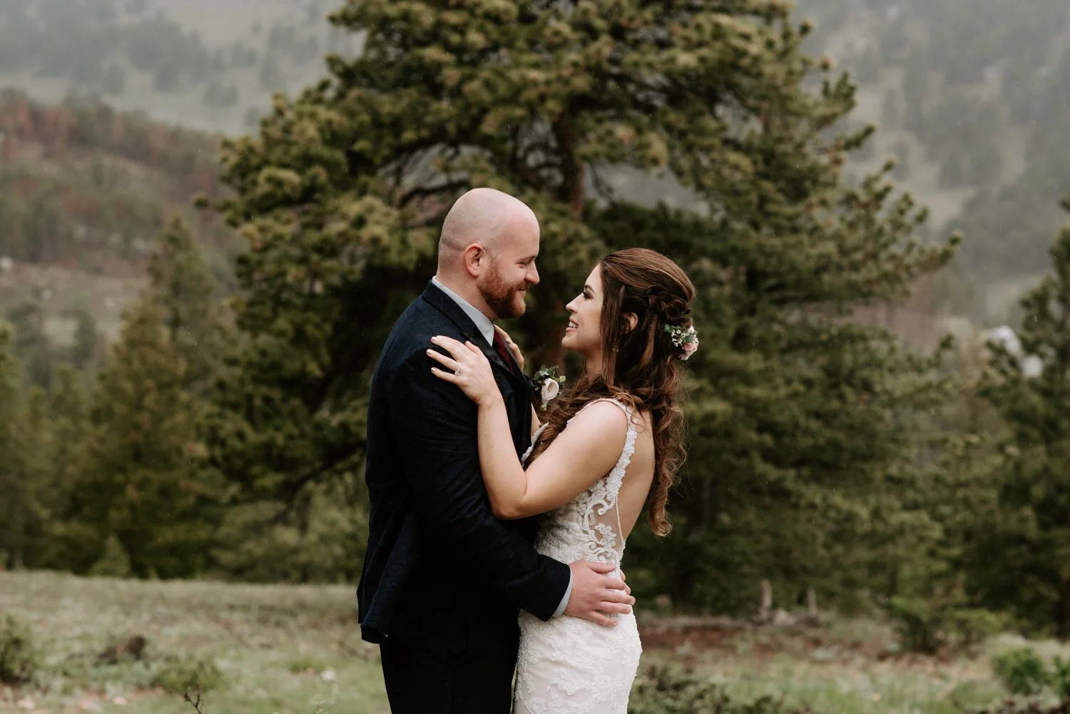 YMCA of the rockies, Overlook Chapel Estes Park, Overlook Chapel Wedding, YMCA of the Rockies Wedding, Colorado wedding Photographer, Colorado Elopement Ideas, Colorado Mountain Wedding, Estes Park Wedding Photographer, RMNP Elopement, colorado moun