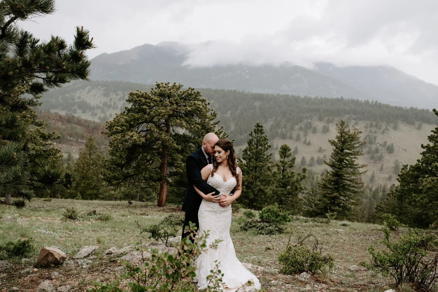 YMCA of the rockies, Overlook Chapel Estes Park, Overlook Chapel Wedding, YMCA of the Rockies Wedding, Colorado wedding Photographer, Colorado Elopement Ideas, Colorado Mountain Wedding, Estes Park Wedding Photographer, RMNP Elopement, colorado moun