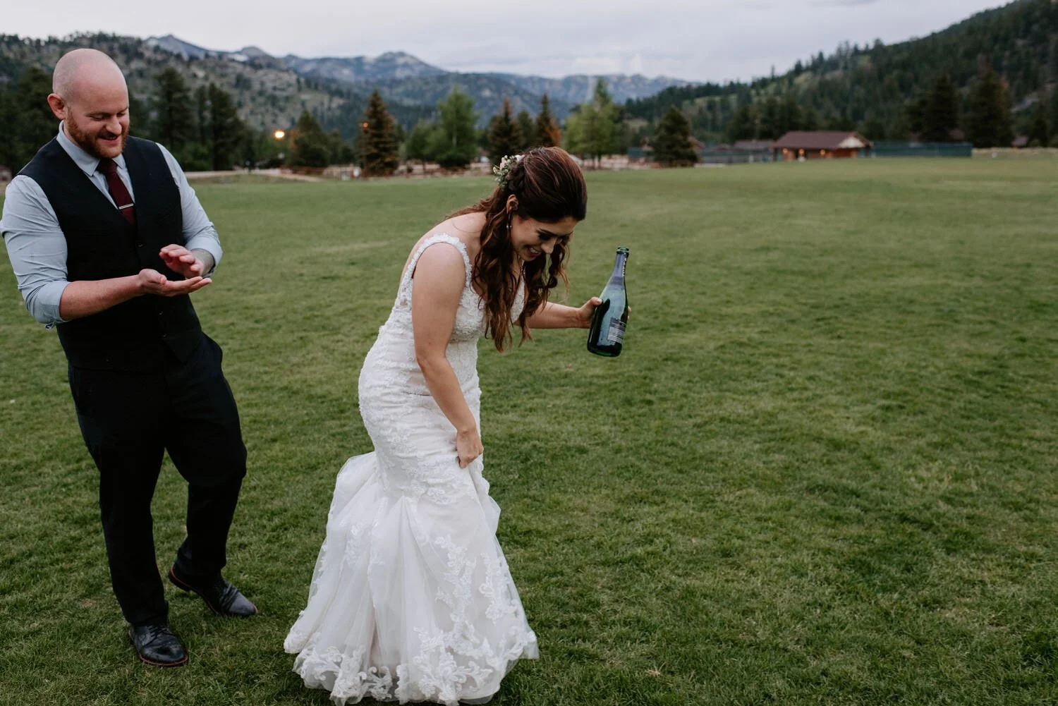 YMCA of the rockies, Overlook Chapel Estes Park, Overlook Chapel Wedding, YMCA of the Rockies Wedding, Colorado wedding Photographer, Colorado Elopement Ideas, Colorado Mountain Wedding, Estes Park Wedding Photographer, RMNP Elopement, colorado moun