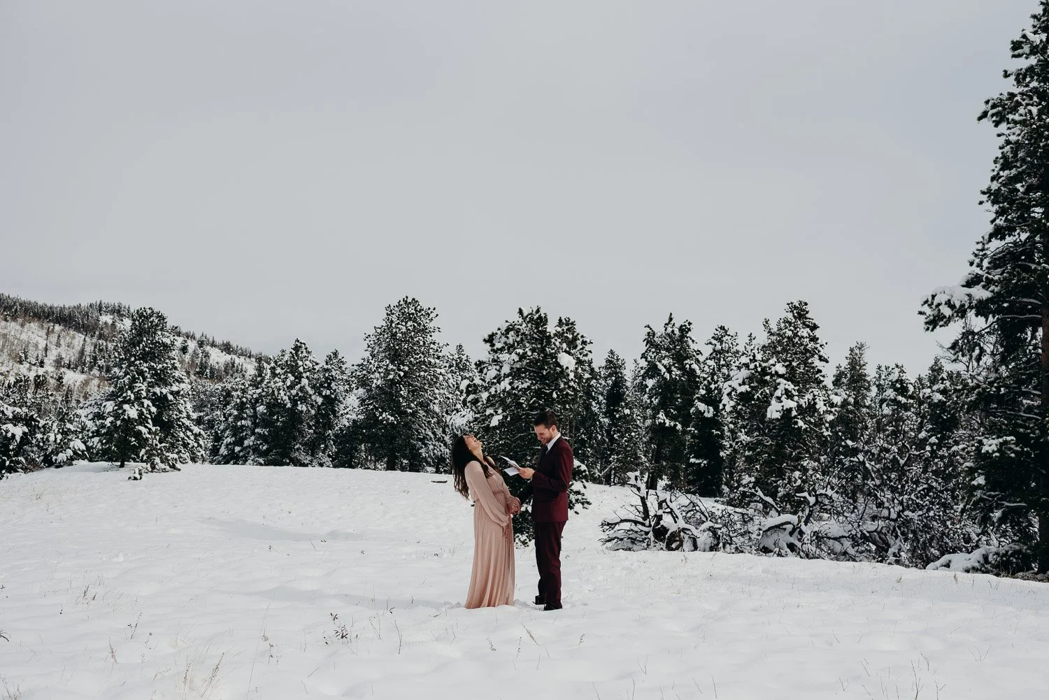 Colorado Elopement Photographer, Colorado Elopement Ideas, Colorado Mountain Elopement, Estes Park Elopement Photographer, RMNP Elopement, Rocky Mountain National Park Elopement, Denver Elopement Photographer, Boulder Elopement Photographer, Adventu
