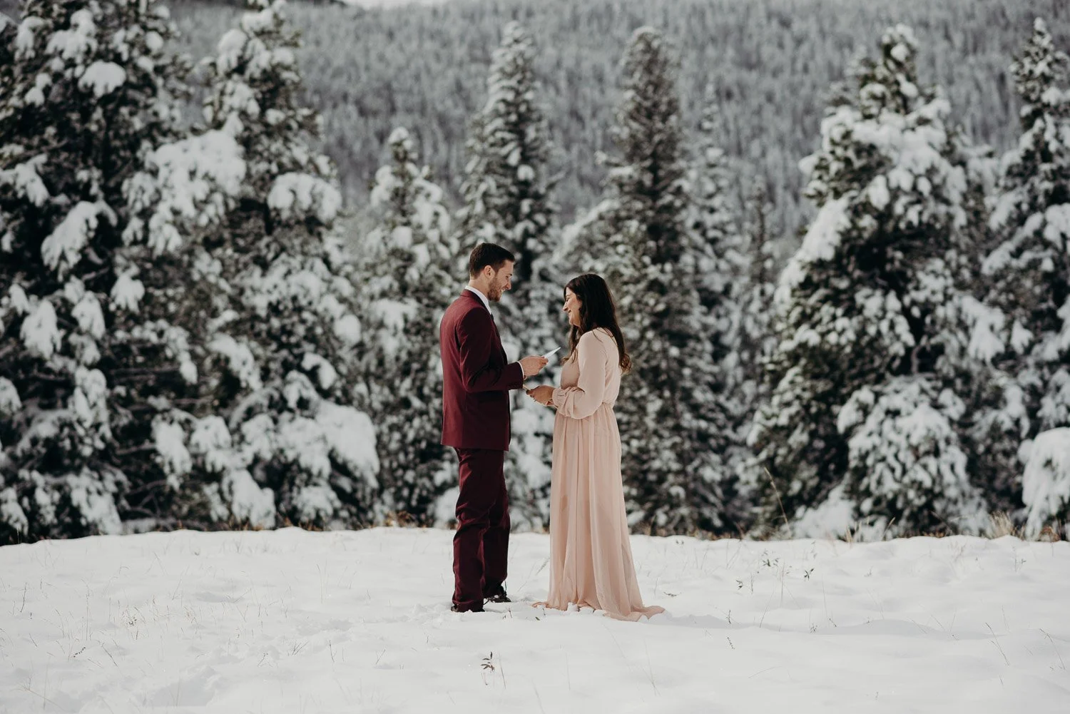 Colorado Elopement Photographer, Colorado Elopement Ideas, Colorado Mountain Elopement, Estes Park Elopement Photographer, RMNP Elopement, Rocky Mountain National Park Elopement, Denver Elopement Photographer, Boulder Elopement Photographer, Adventu