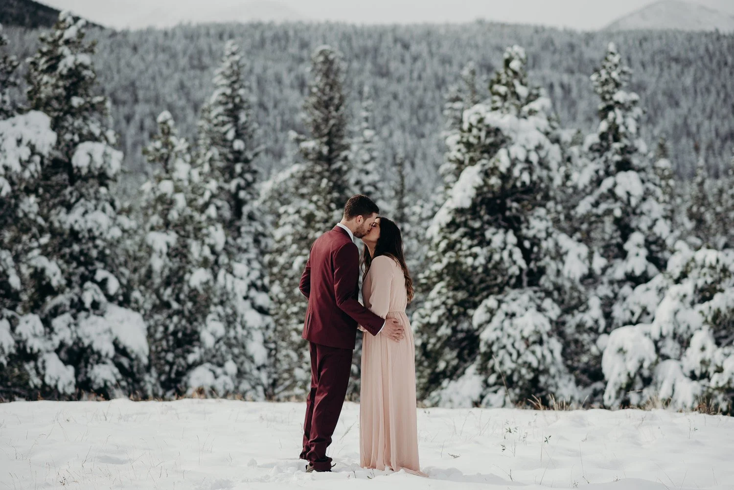 Colorado Elopement Photographer, Colorado Elopement Ideas, Colorado Mountain Elopement, Estes Park Elopement Photographer, RMNP Elopement, Rocky Mountain National Park Elopement, Denver Elopement Photographer, Boulder Elopement Photographer, Adventu