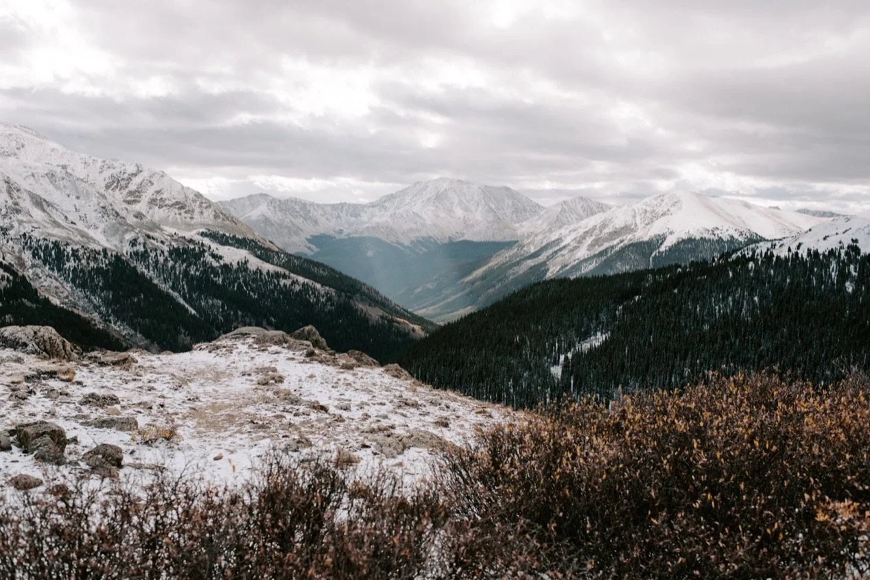 Colorado Elopement Photographer, Colorado Elopement Ideas, Colorado Mountain Elopement, Aspen Elopement Photographer, Maroon Bells Elopement, Independence Pass Elopement, Denver Elopement Photographer, Boulder Elopement Photographer, Adventure Elope