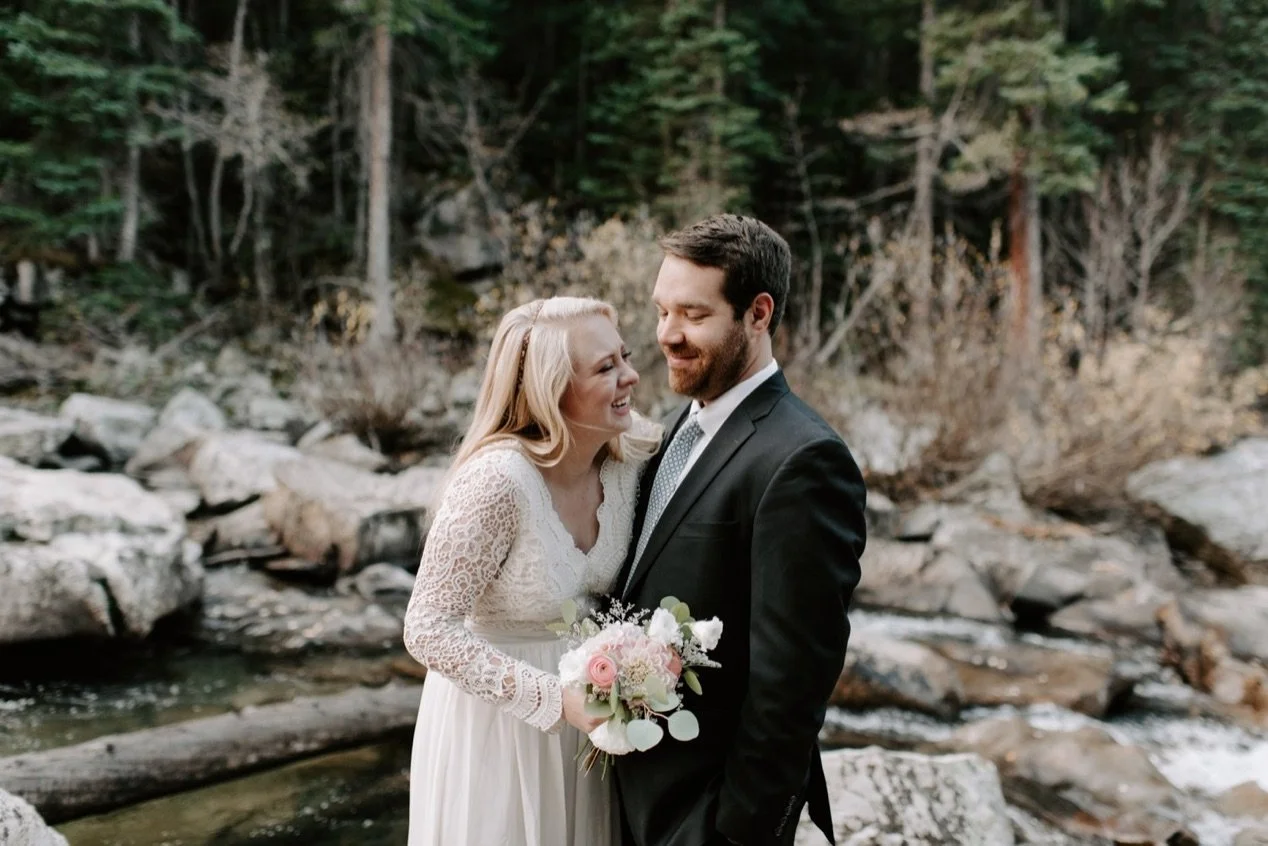 Colorado Elopement Photographer, Colorado Elopement Ideas, Colorado Mountain Elopement, Aspen Elopement Photographer, Maroon Bells Elopement, Independence Pass Elopement, Denver Elopement Photographer, Boulder Elopement Photographer, Adventure Elope