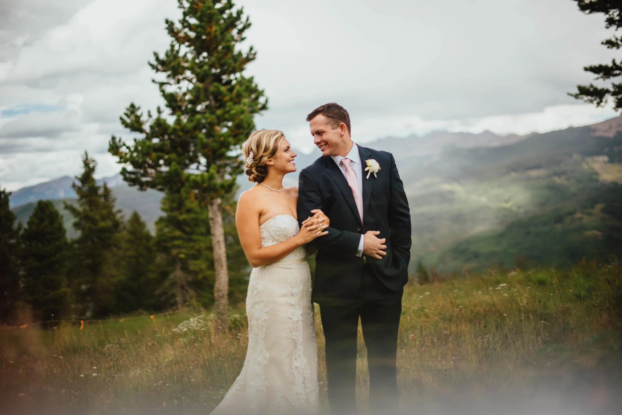 sonnenalp wedding vail, vail wedding deck wedding, donovan pavilion wedding, colorado wedding, colorado wedding photographer, colorado wedding venues, colorado destination wedding, Colorado Mountain Wedding, Colorado Mountain venues, vail wedding ve