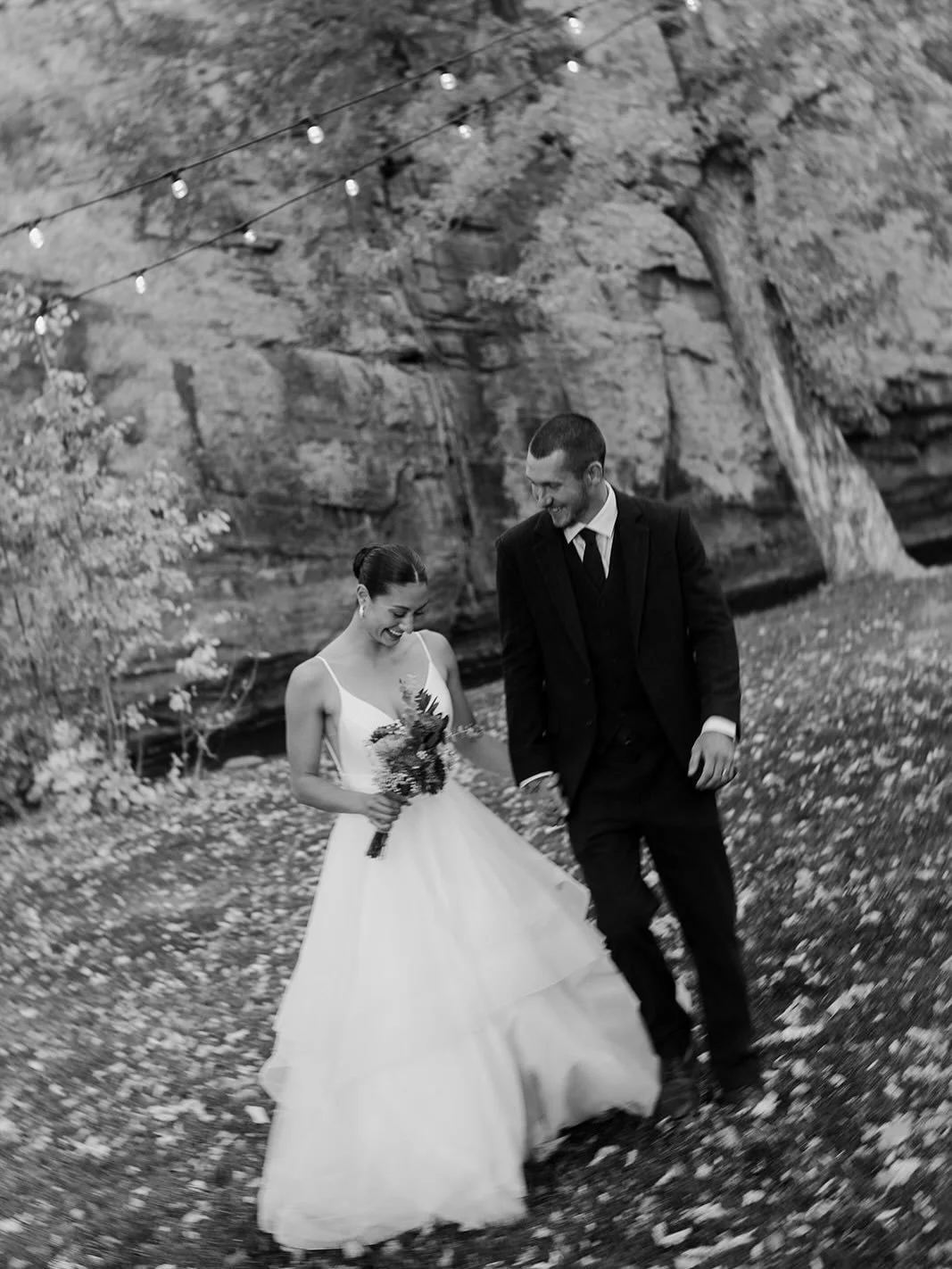 Planet Bluegrass wedding magic hits different ✨ This gorgeous fall day in Lyons, Colorado was all golden leaves, crisp mountain air, and so much love tucked between the canyon walls.

Planet Bluegrass isn&rsquo;t just for legendary shows and summer j