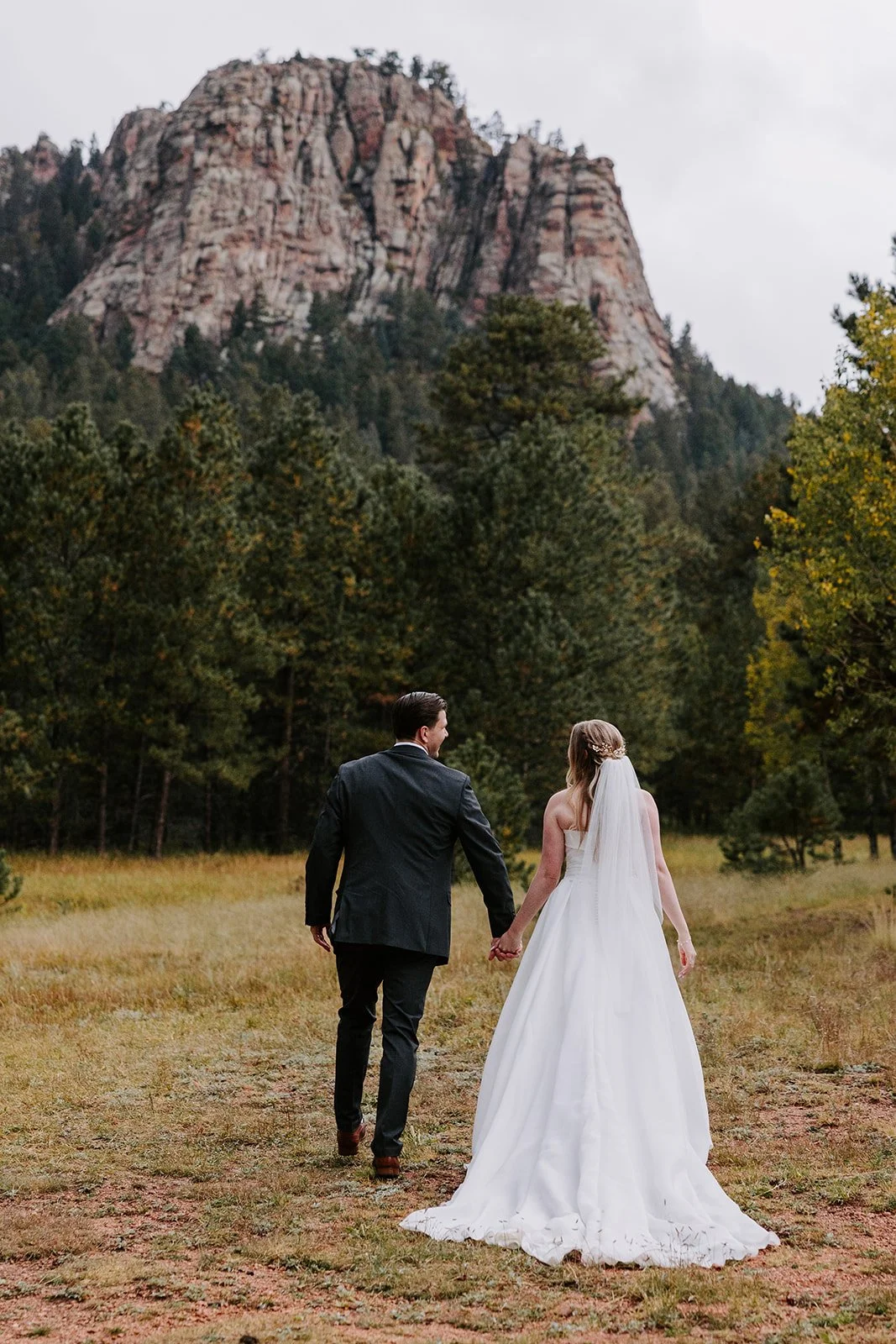 Mountain View Ranch Colorado Wedding150.jpg