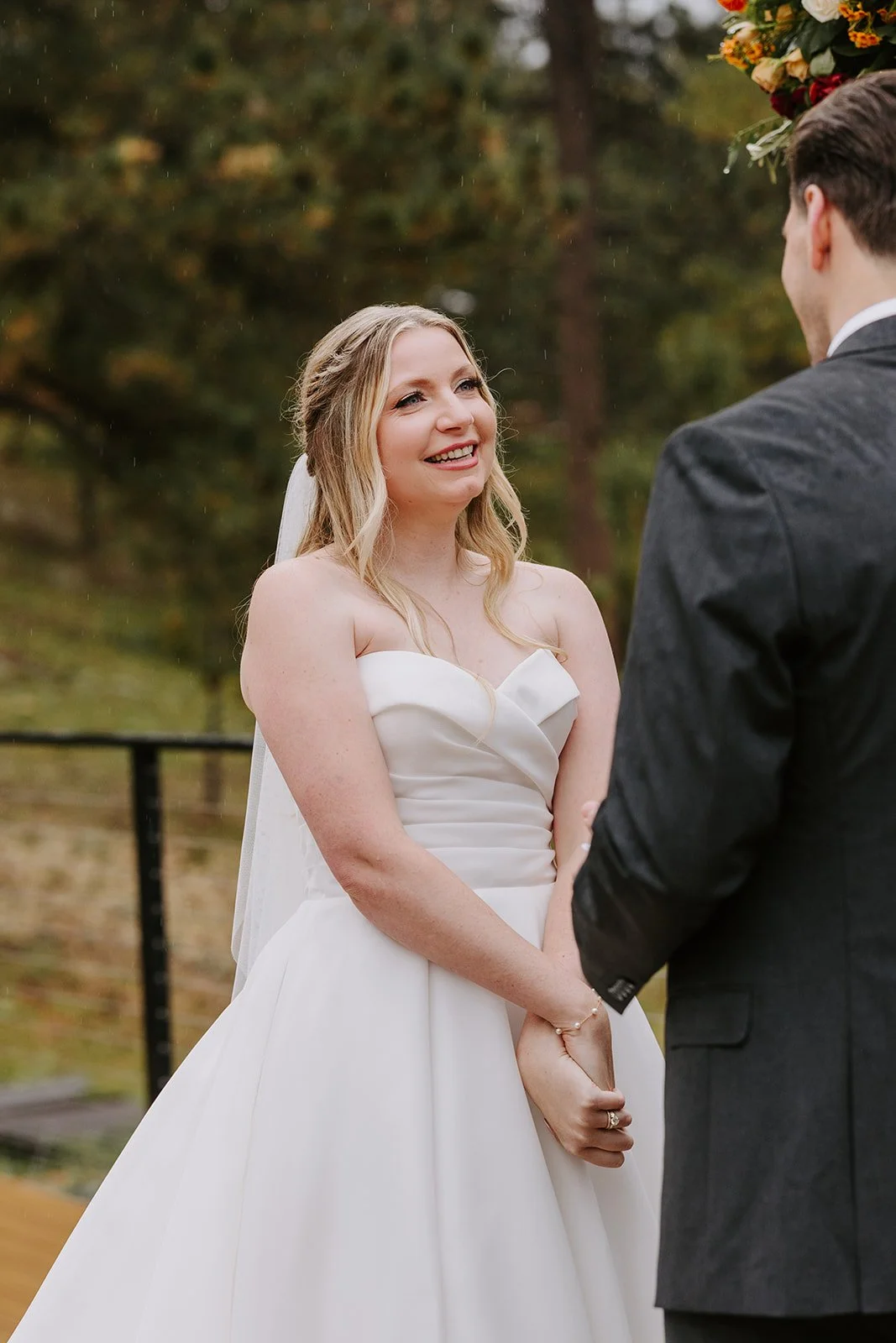 Mountain View Ranch Colorado Wedding118.jpg
