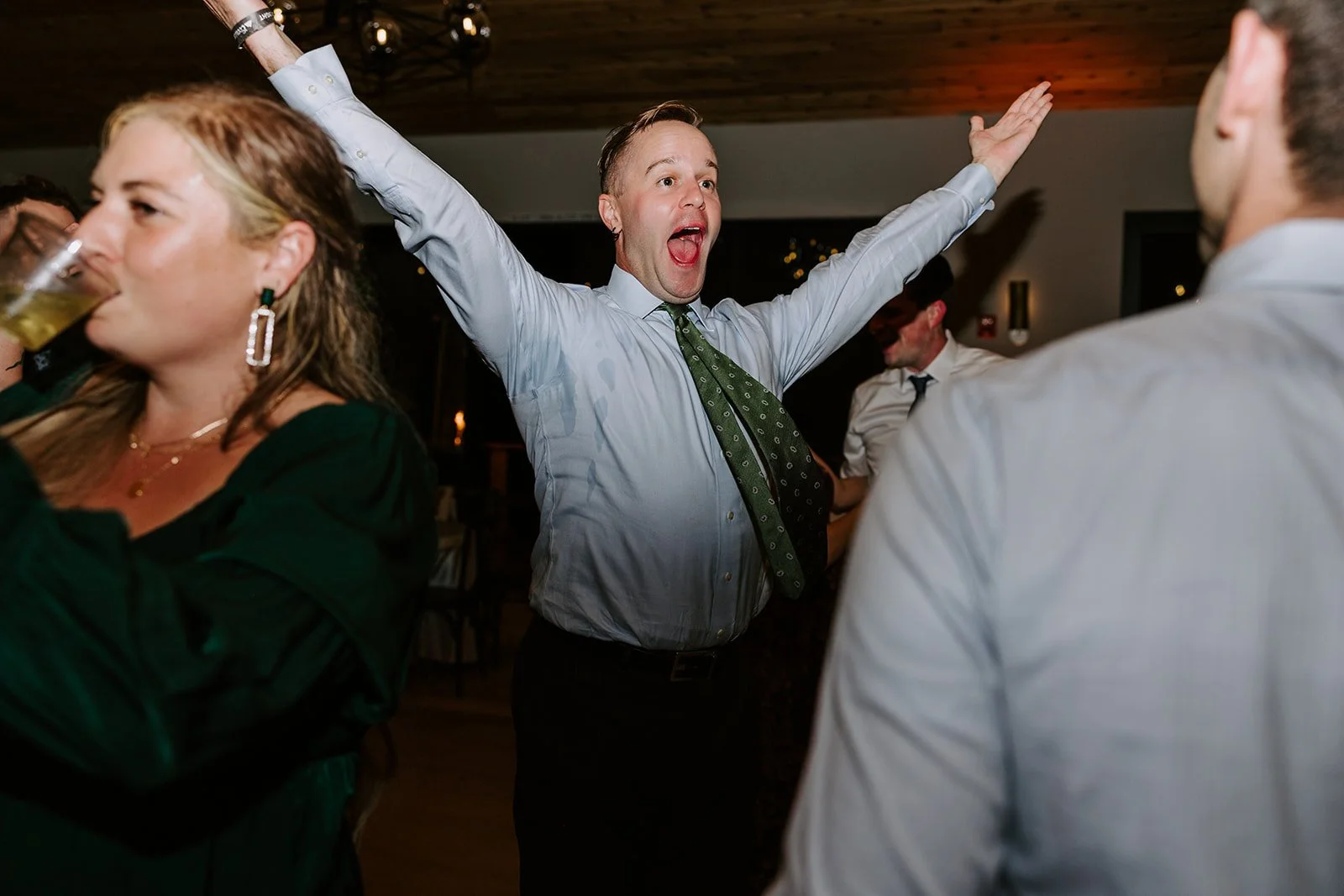 Mountain View Ranch Colorado Wedding191.jpg