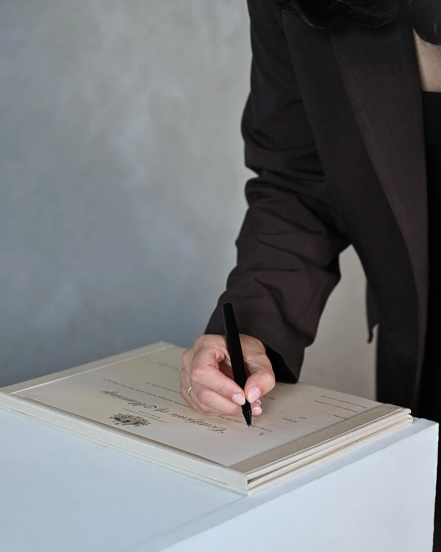 A quiet moment with profound meaning - let&rsquo;s make your love official 💫